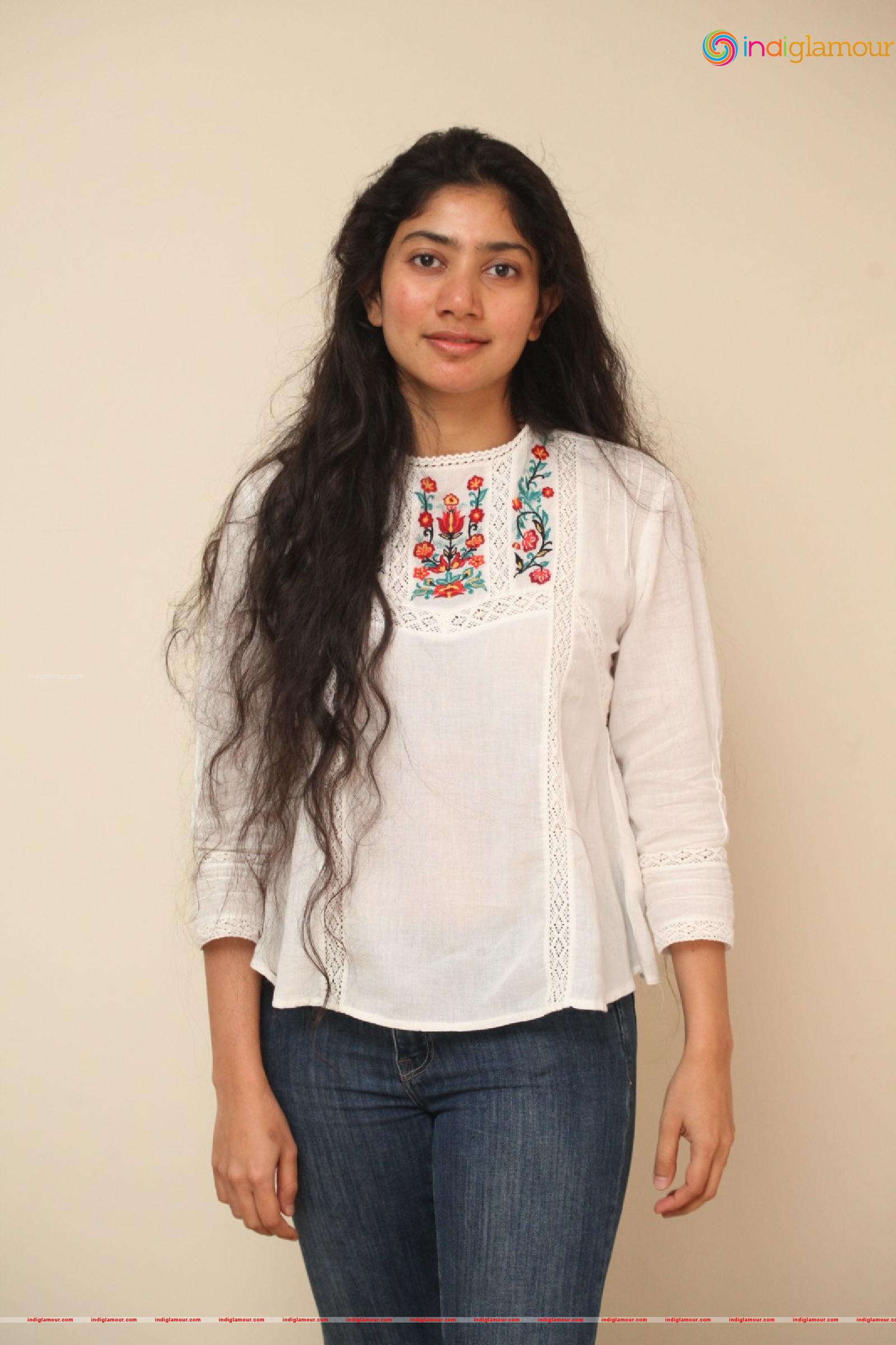 Sai Pallavi Actress hd photo