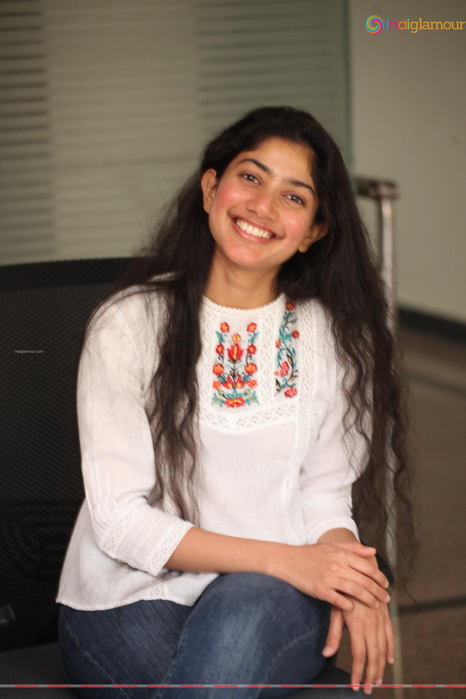 Sai Pallavi Actress hd photo