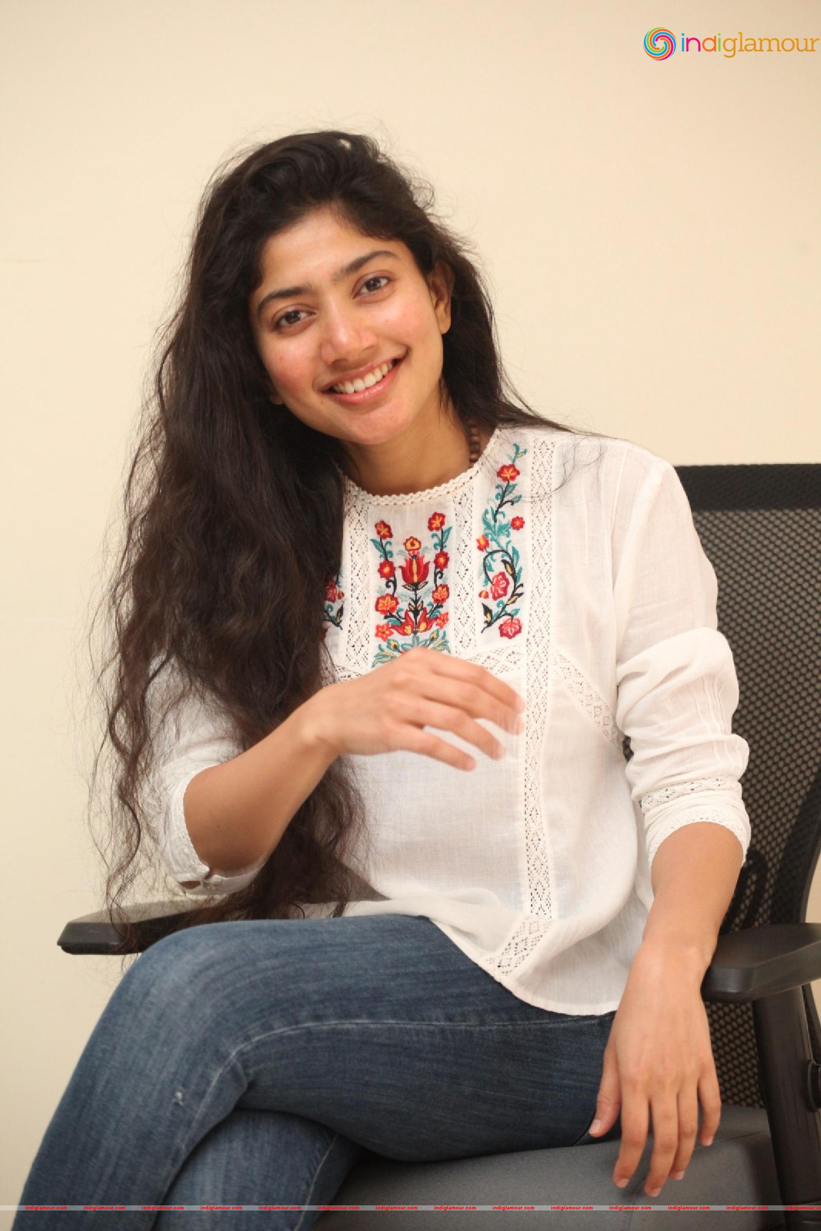 Sai Pallavi Actress hd photo