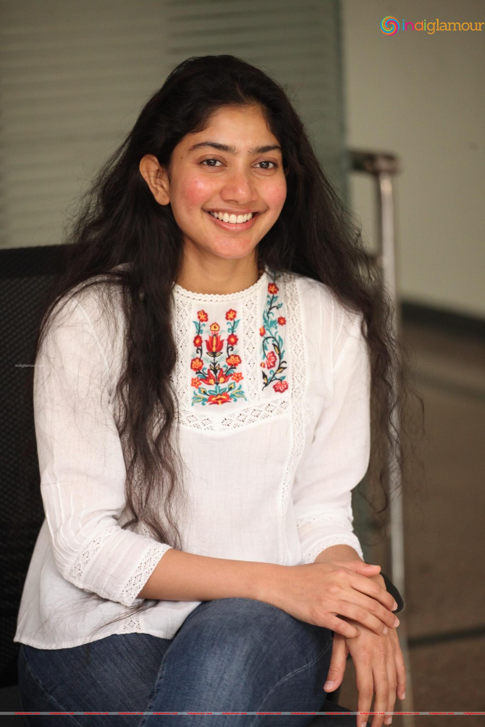 Sai Pallavi Actress hd photo