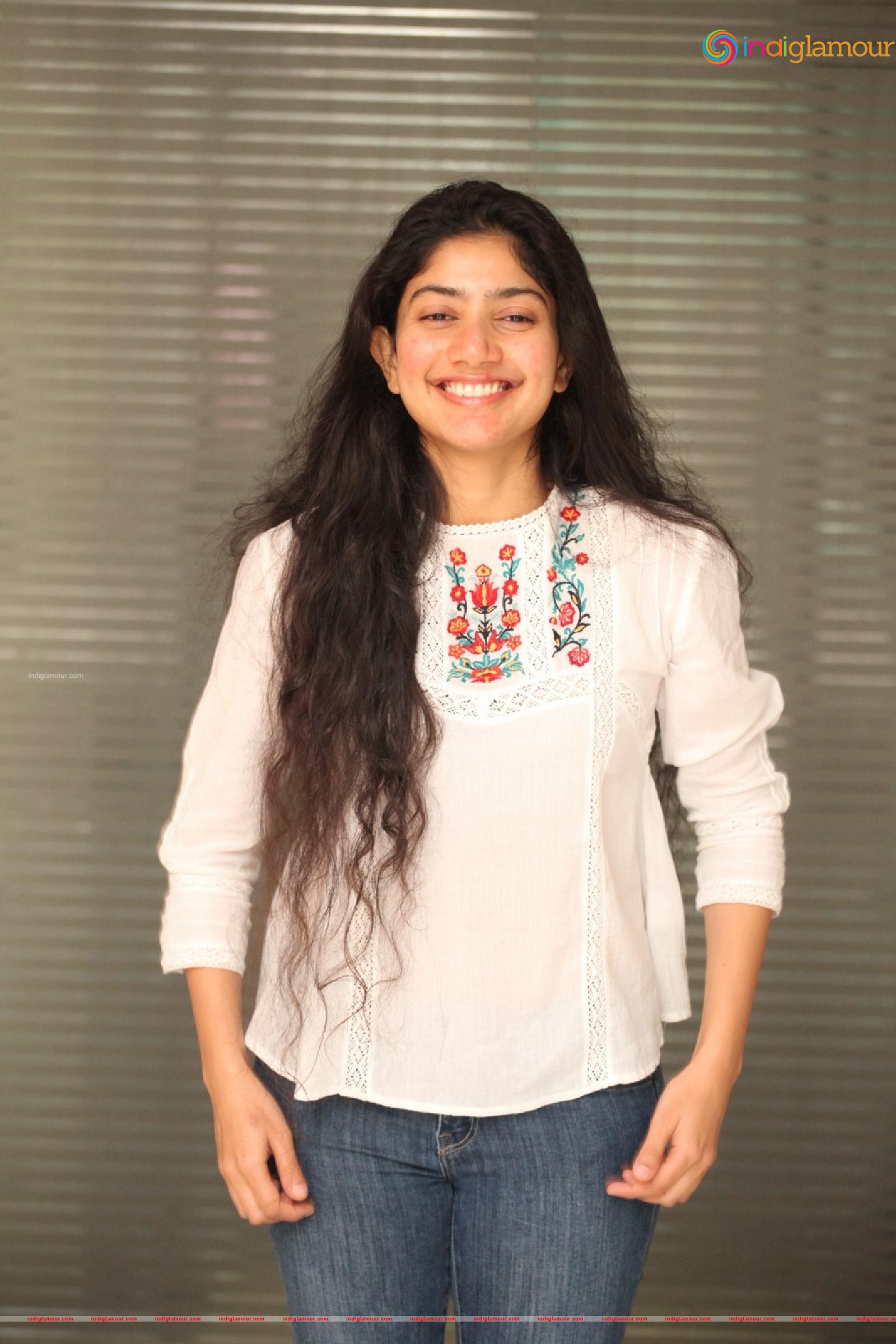 Sai Pallavi Actress hd photo