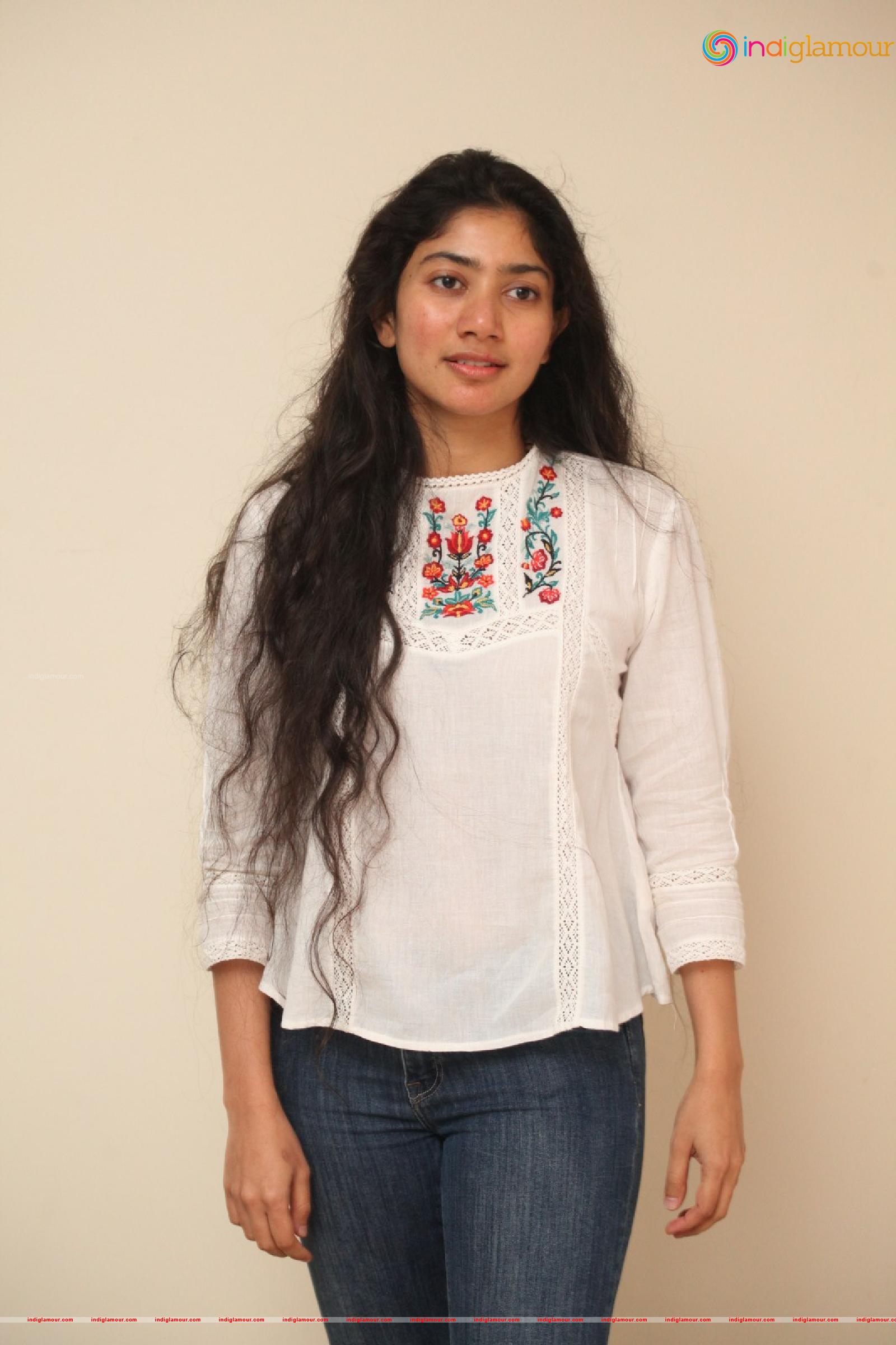 Sai Pallavi Actress hd photo