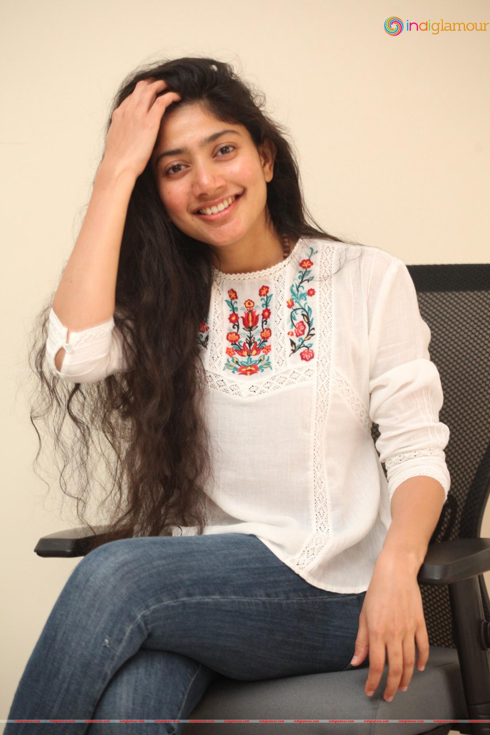 Sai Pallavi Actress hd photo