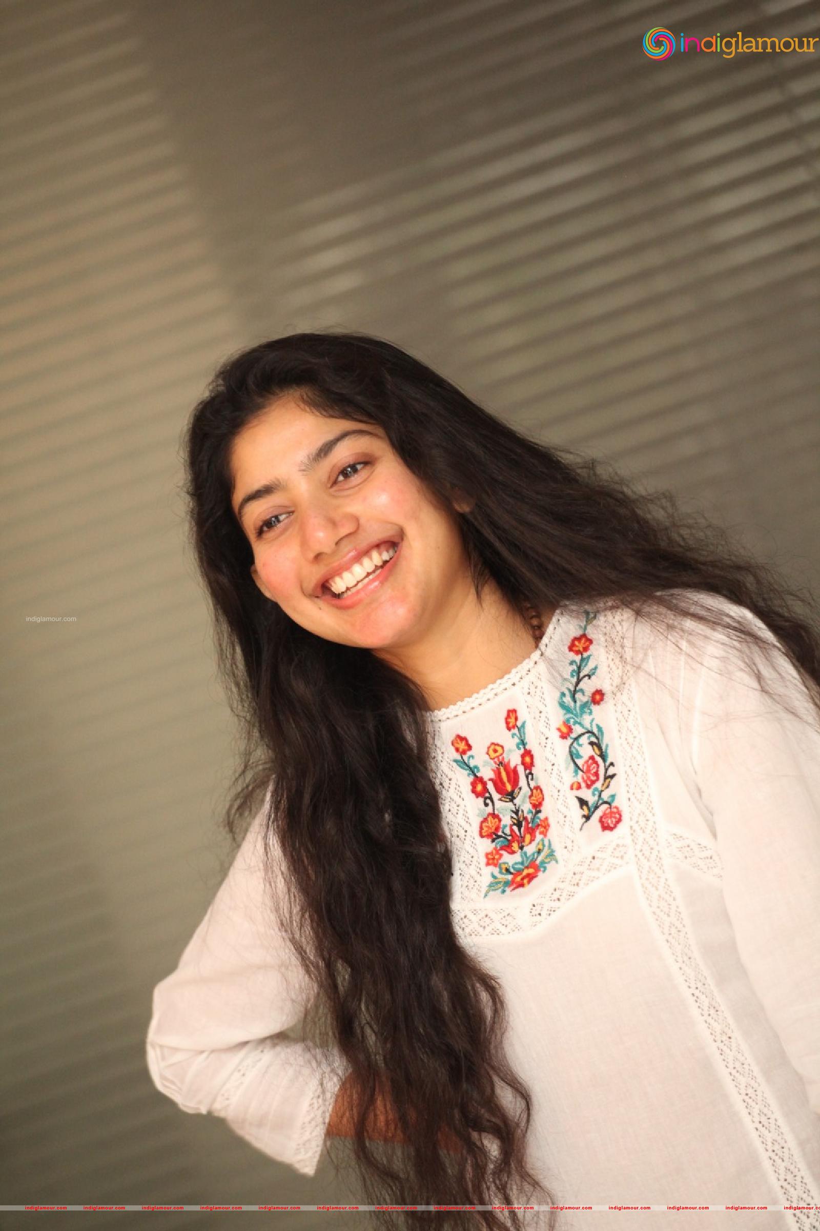 Sai Pallavi Actress hd photo
