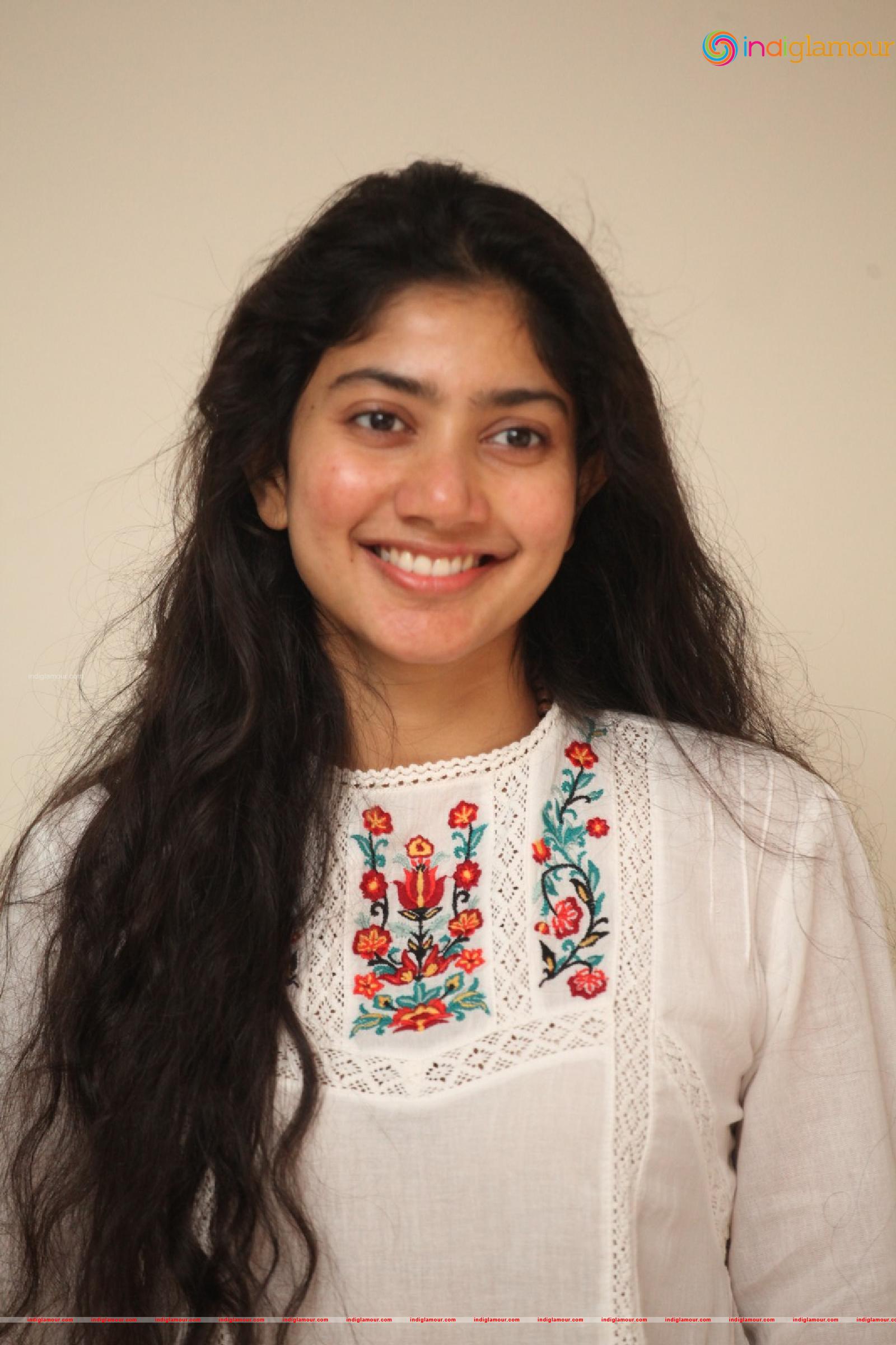 Sai Pallavi Actress hd photo