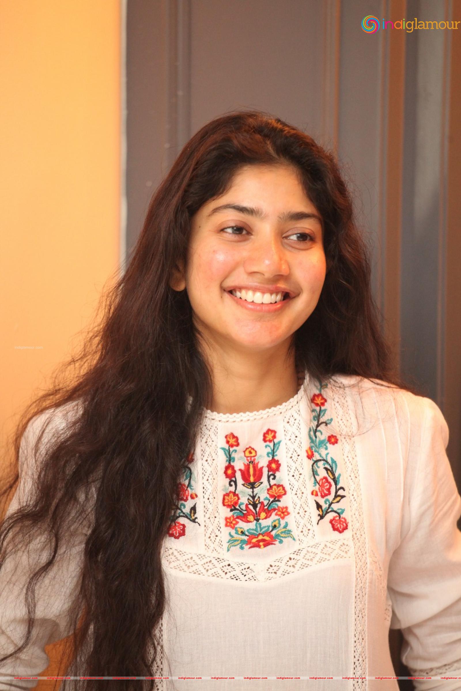 Sai Pallavi Actress hd photo