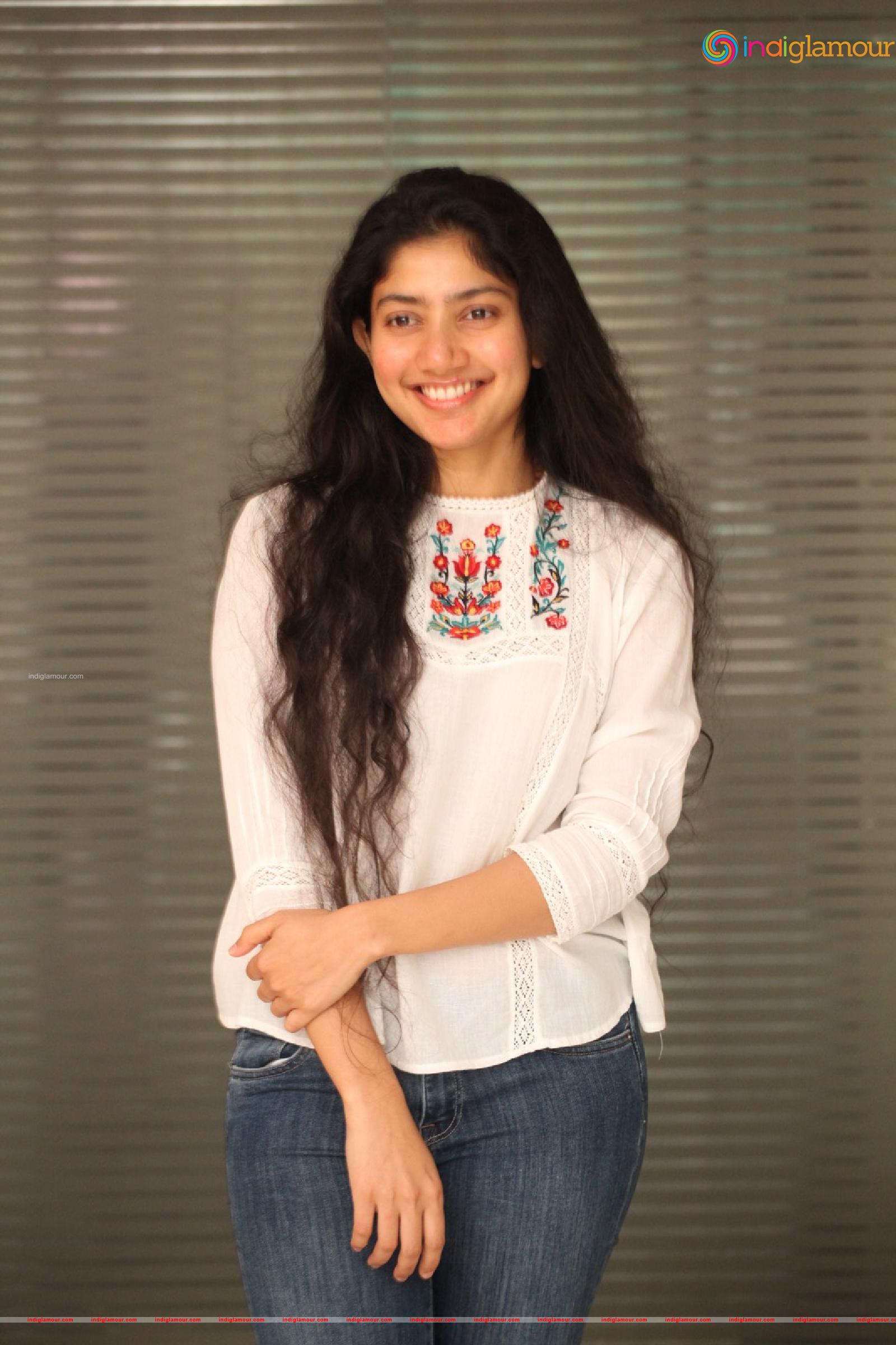 Sai Pallavi Actress hd photo