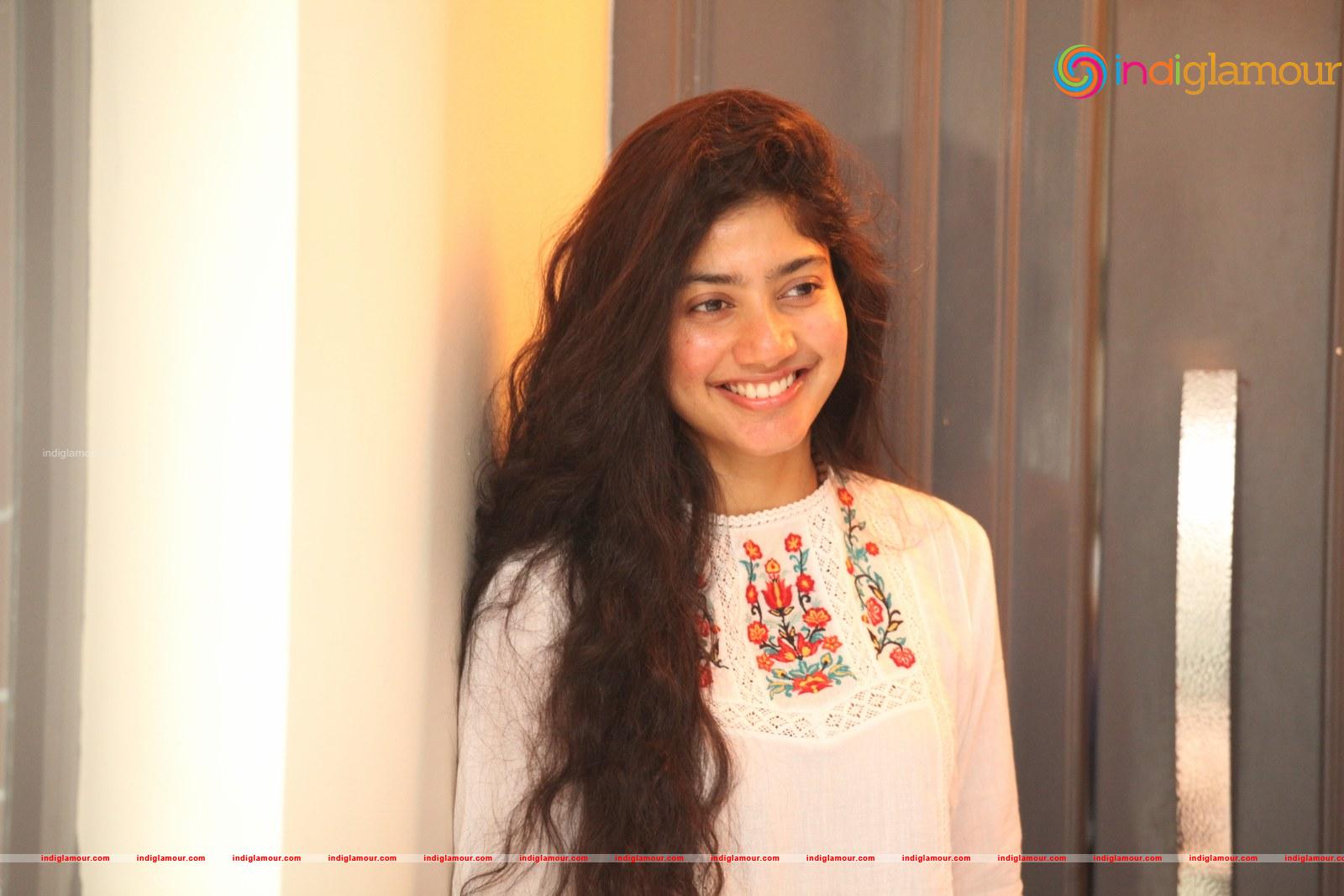 Sai Pallavi Actress hd photo
