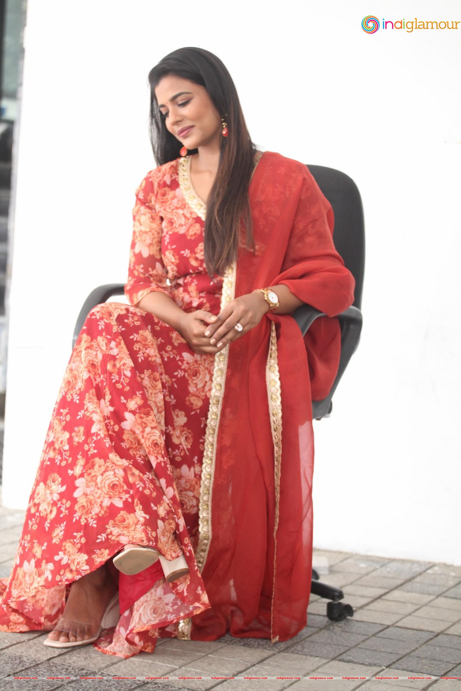 Aishwarya Rajesh Actress hd photo