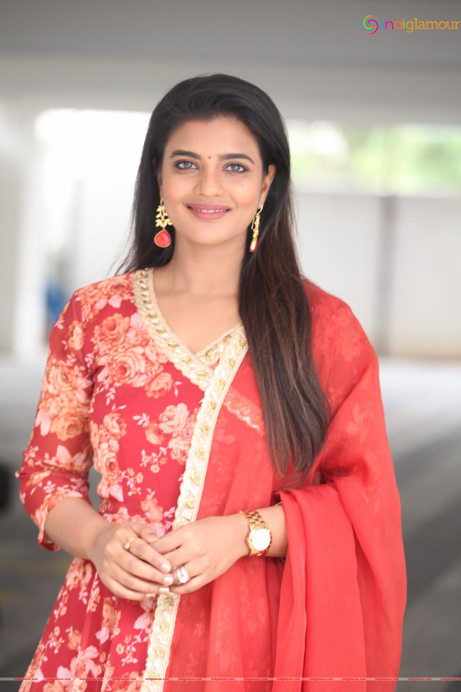 Aishwarya Rajesh Actress hd photo