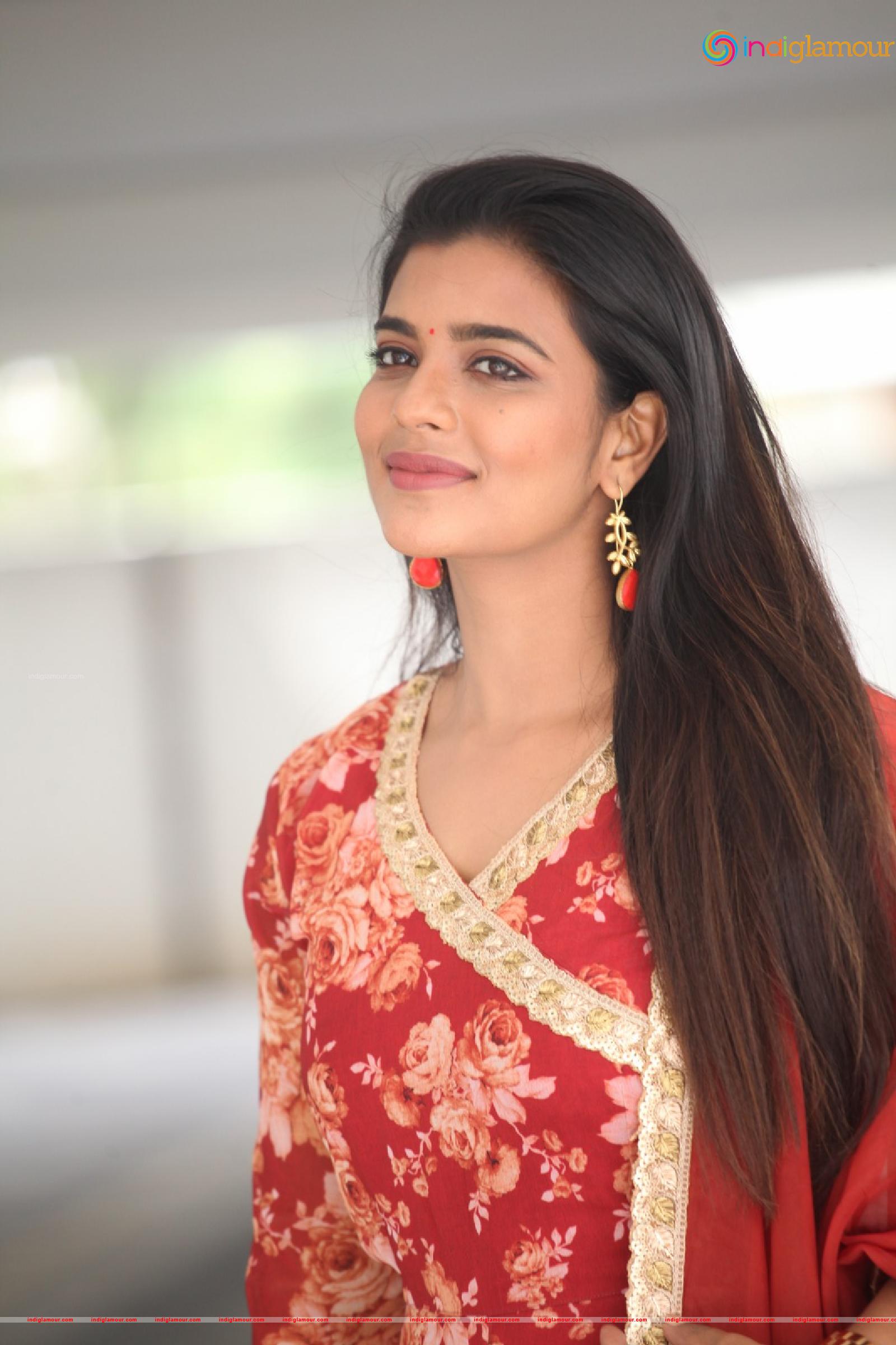 Aishwarya Rajesh Actress hd photo