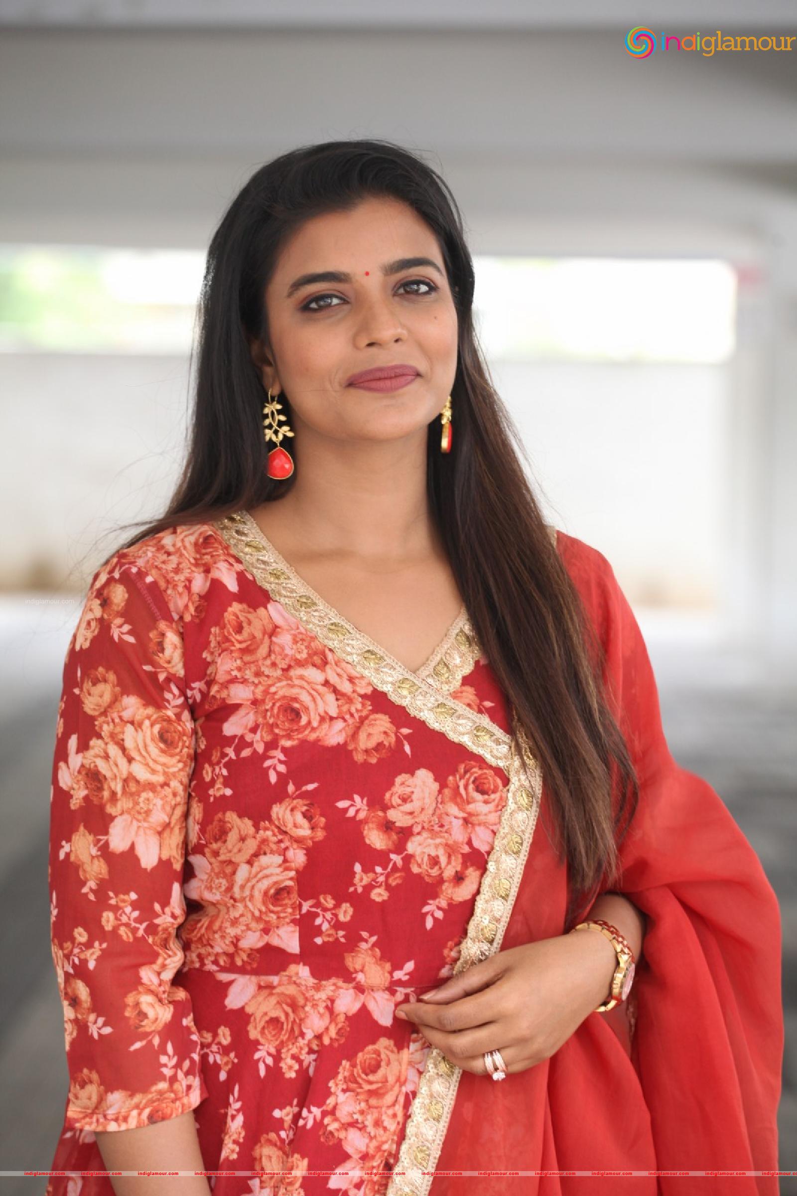 Aishwarya Rajesh Actress hd photo