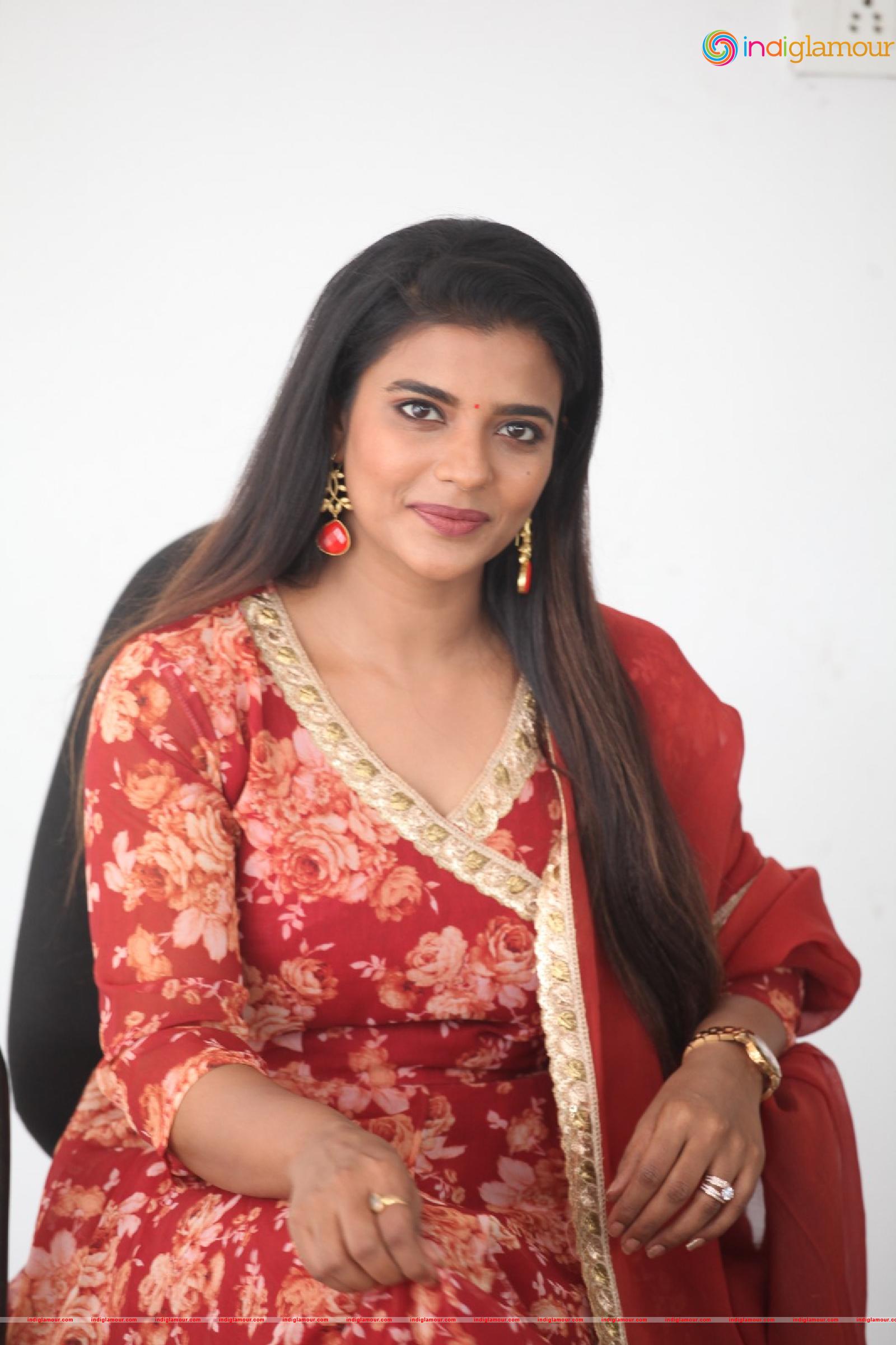 Aishwarya Rajesh Actress hd photo