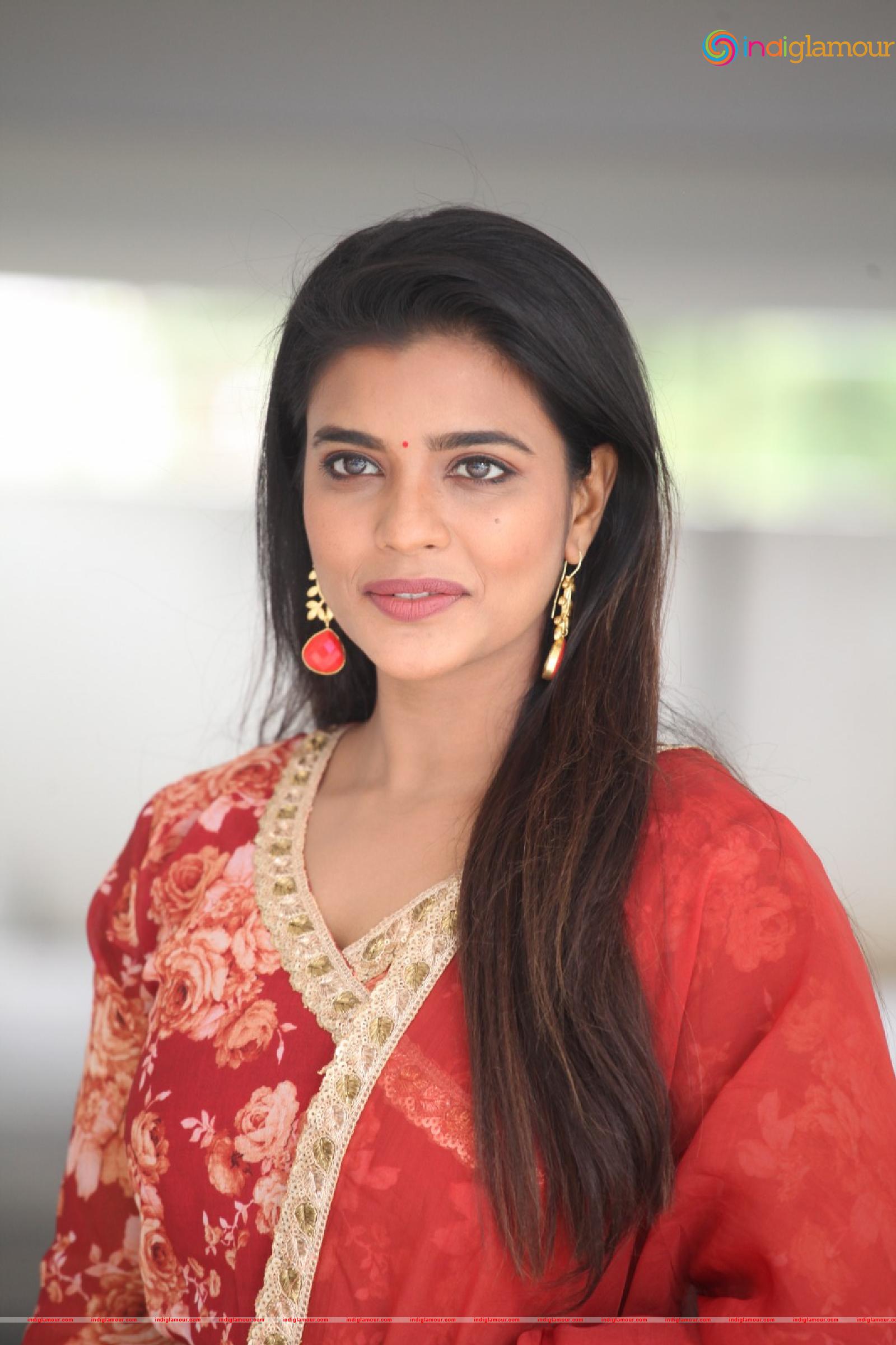 Aishwarya Rajesh Actress hd photo