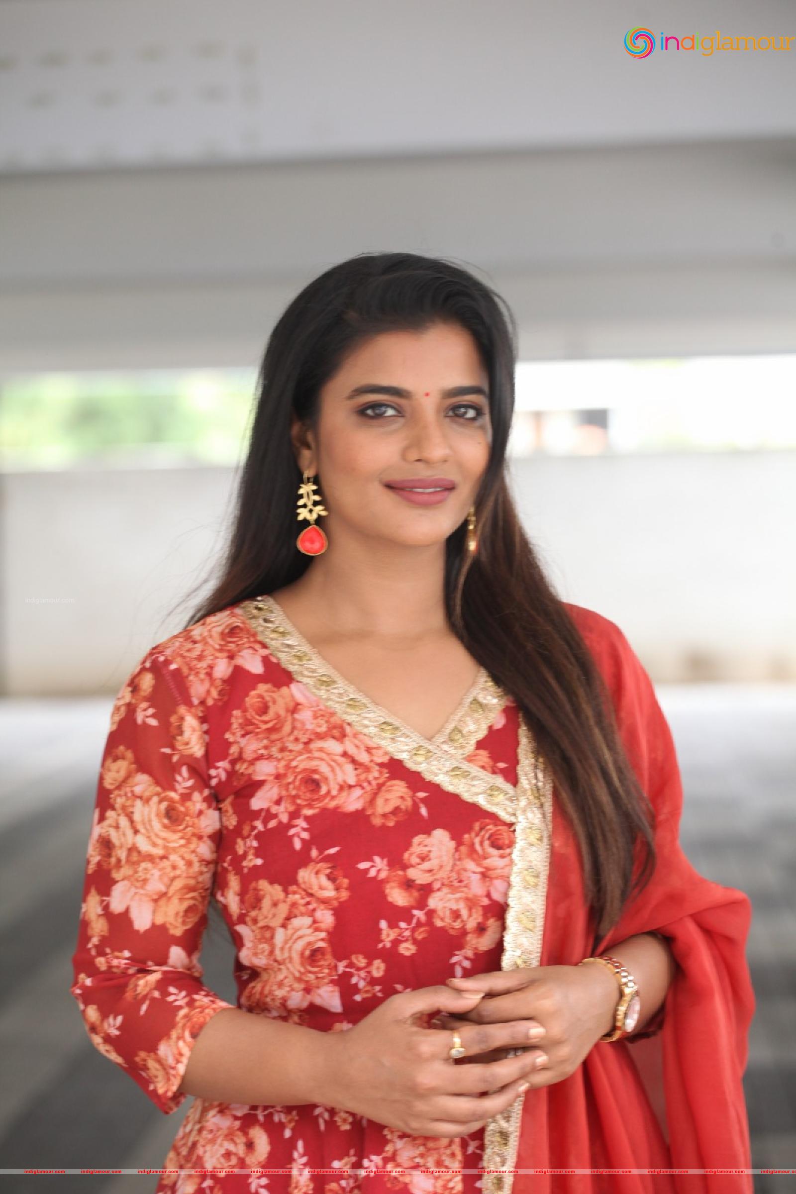 Aishwarya Rajesh Actress hd photo