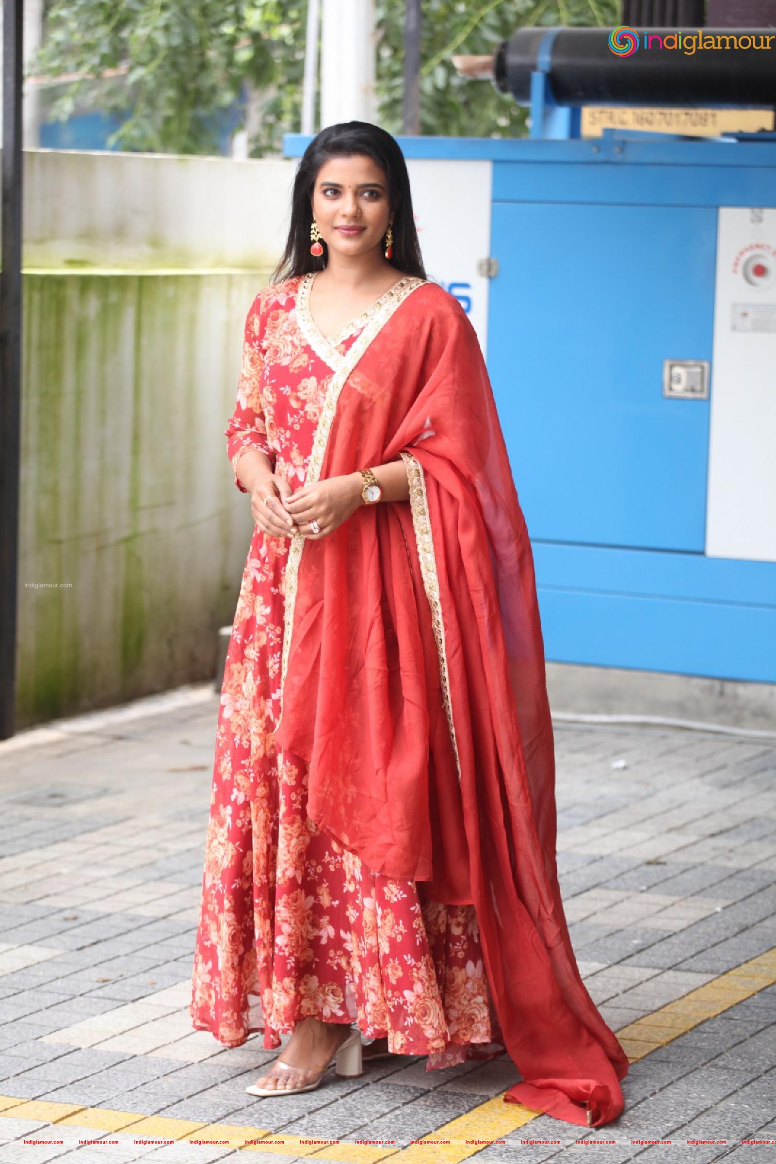 Aishwarya Rajesh Actress hd photo