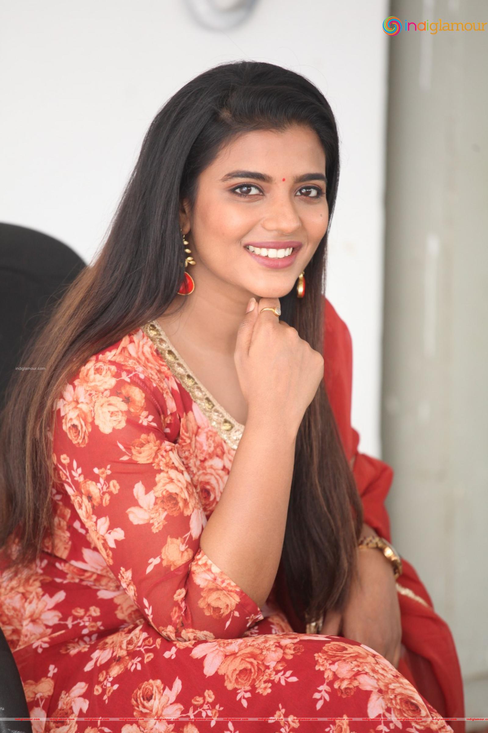 Aishwarya Rajesh Actress hd photo