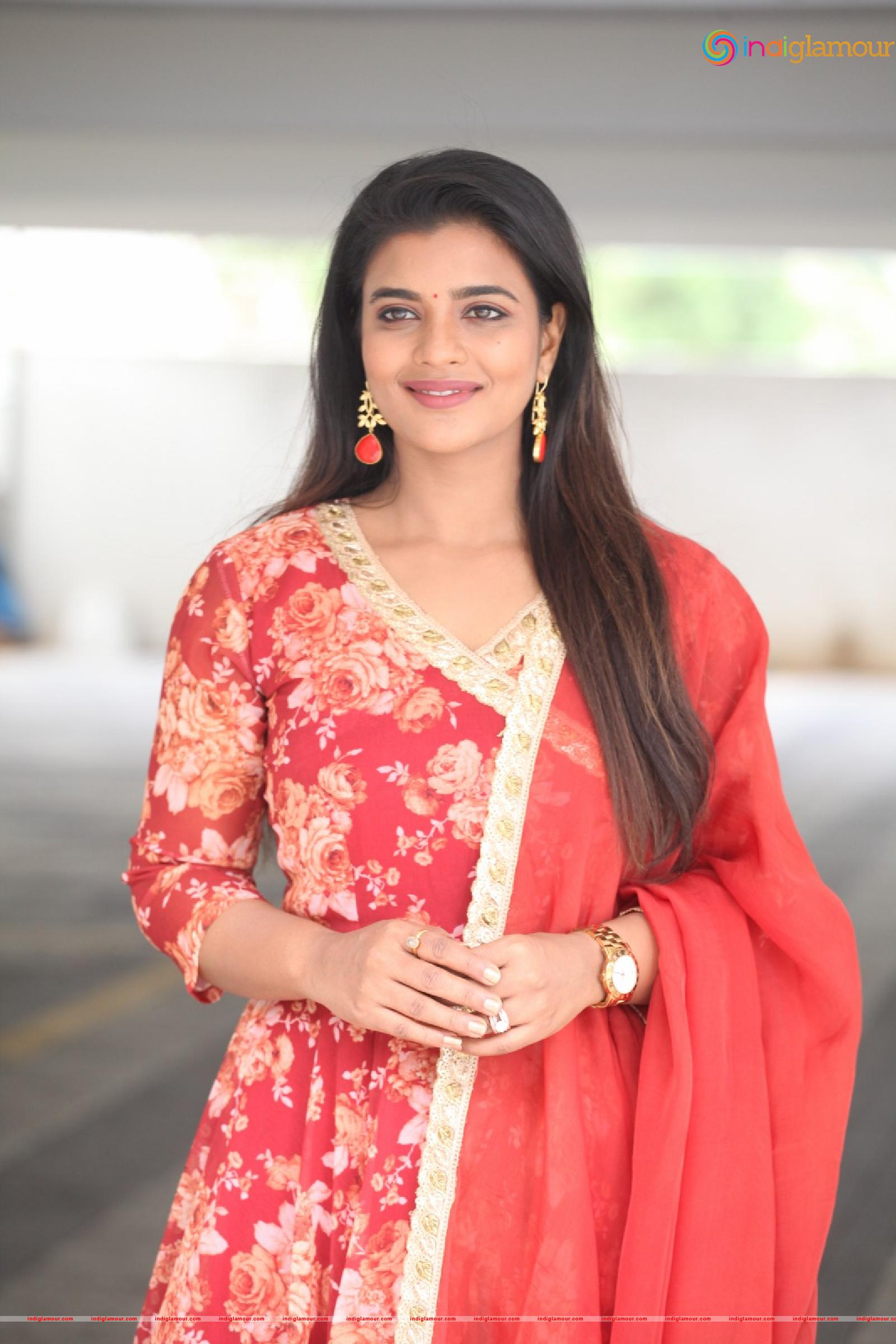 Aishwarya Rajesh Actress hd photo