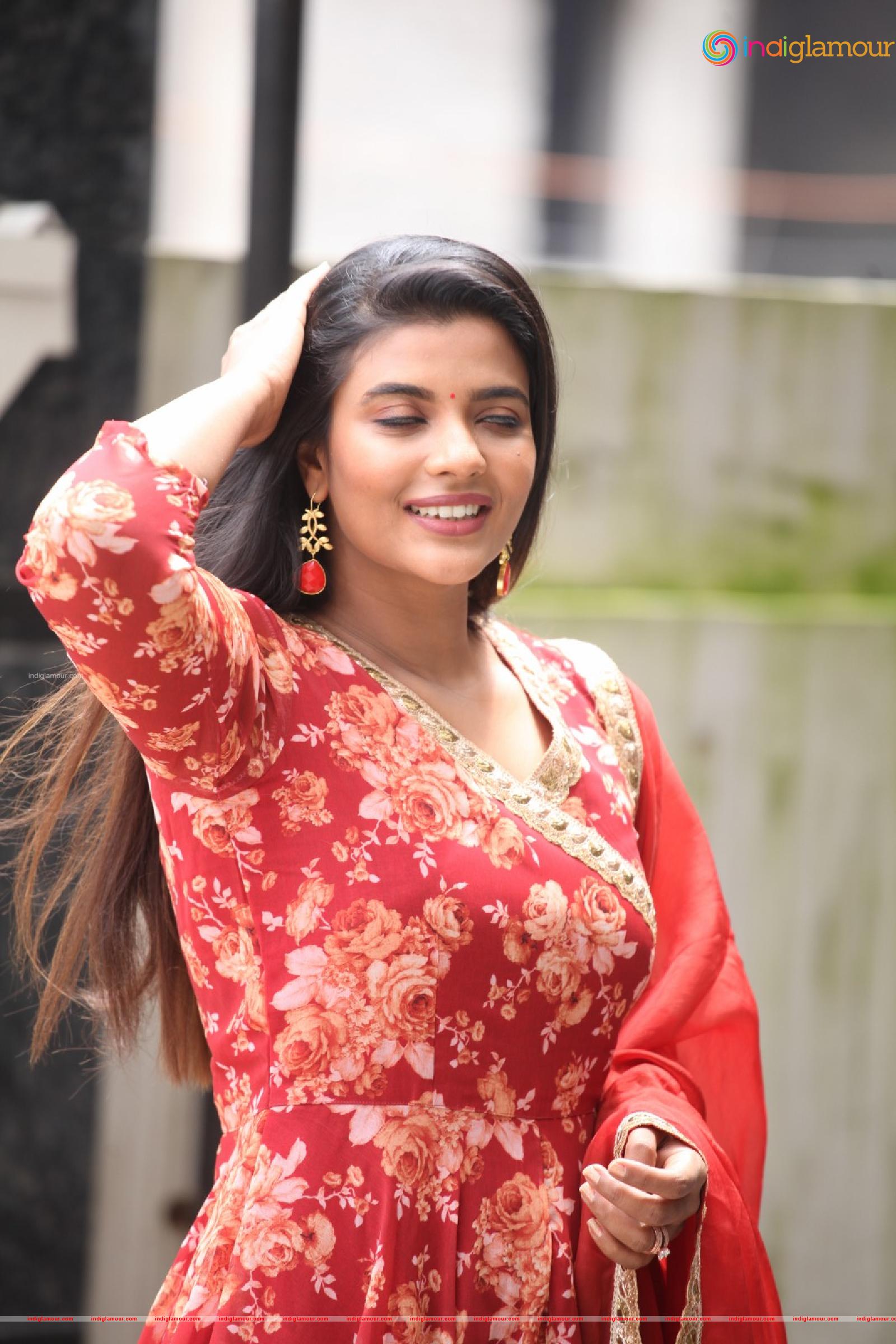 Aishwarya Rajesh Actress hd photo