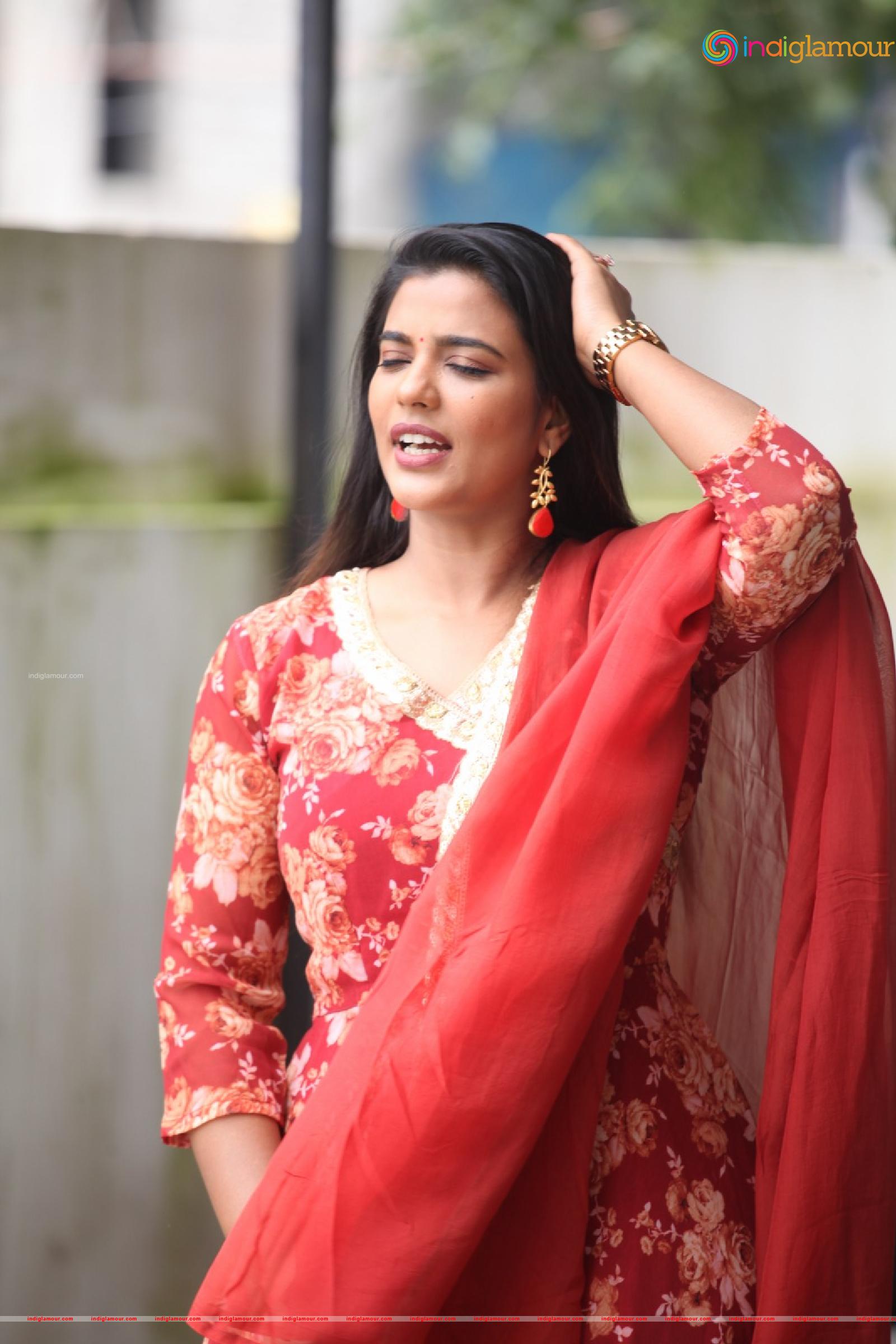 Aishwarya Rajesh Actress hd photo