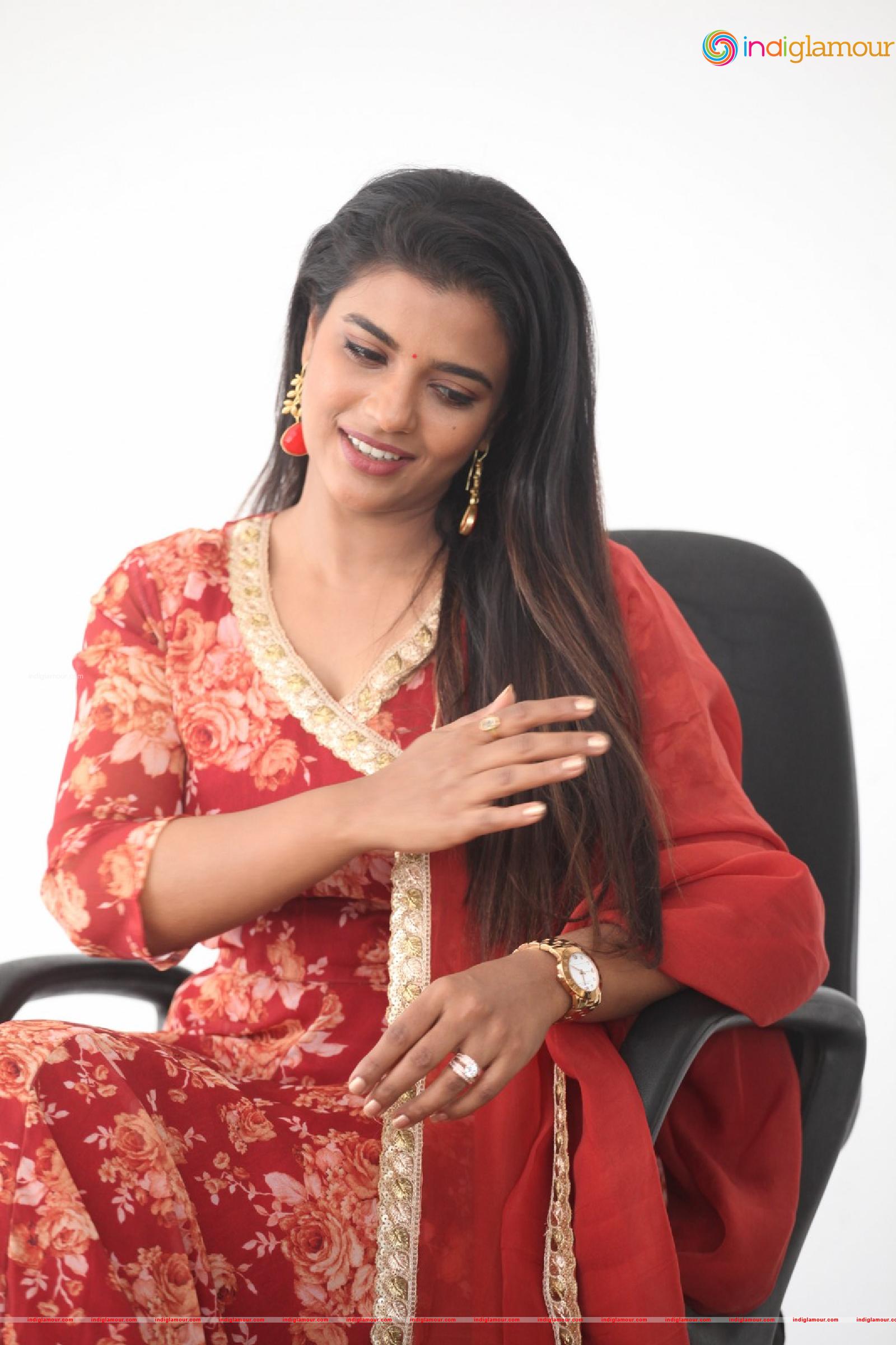 Aishwarya Rajesh Actress hd photo