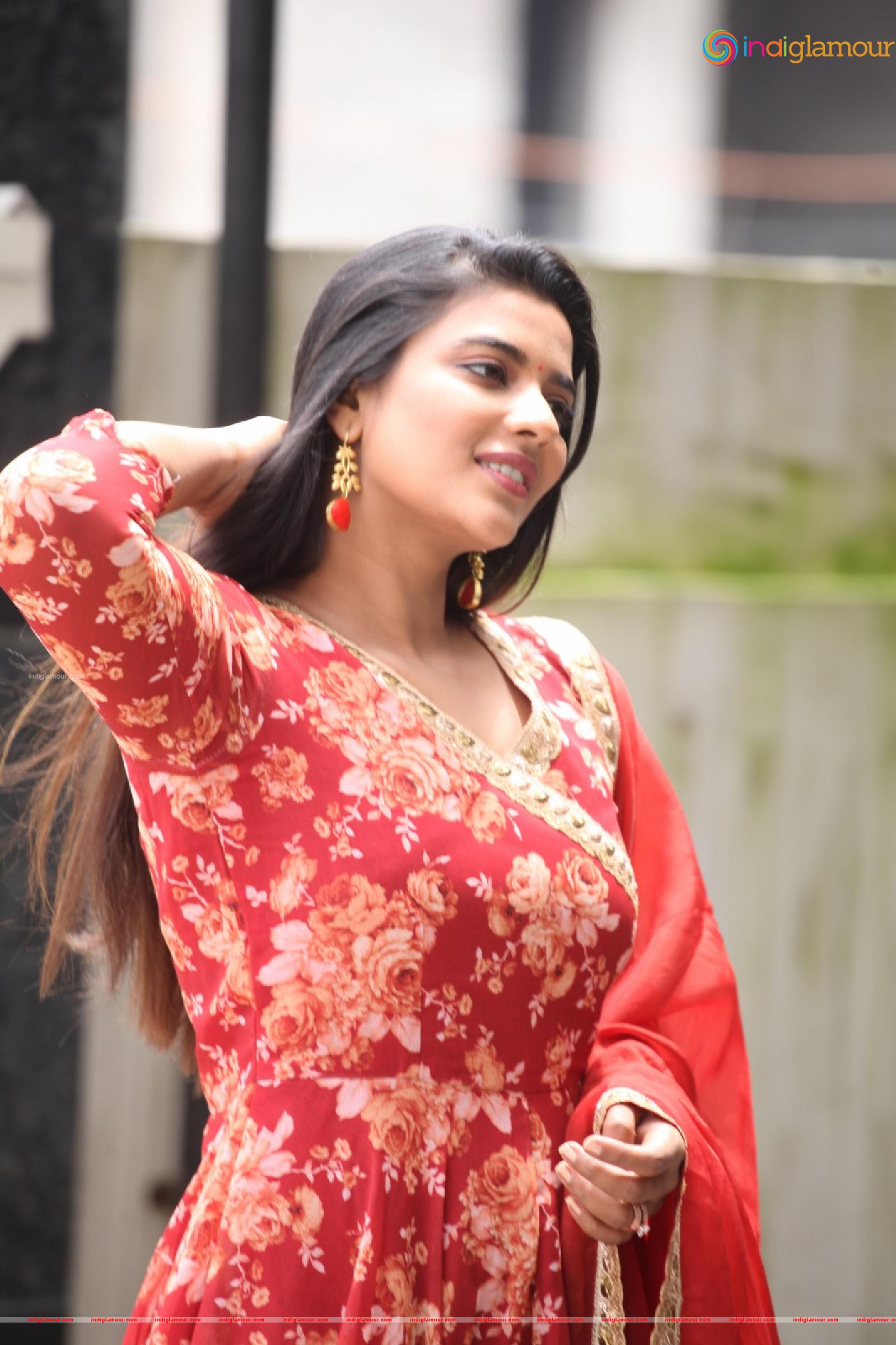 Aishwarya Rajesh Actress hd photo