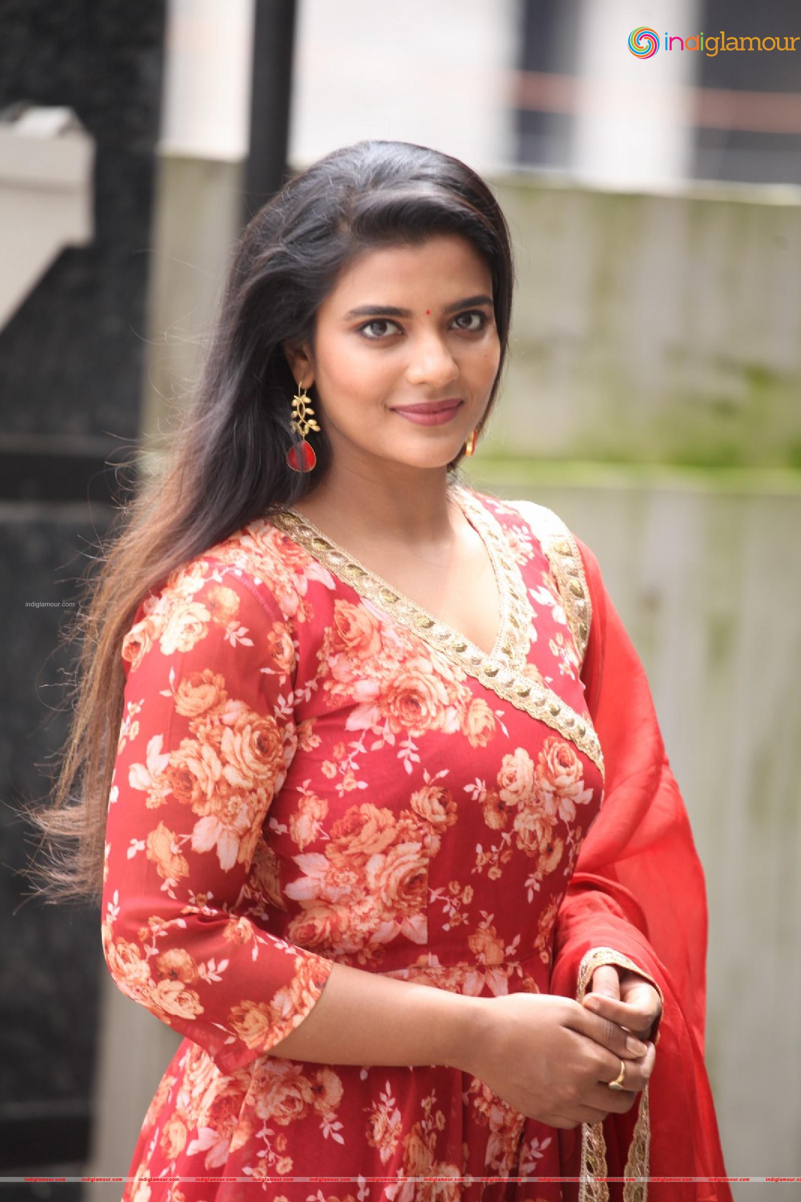 Aishwarya Rajesh Actress hd photo