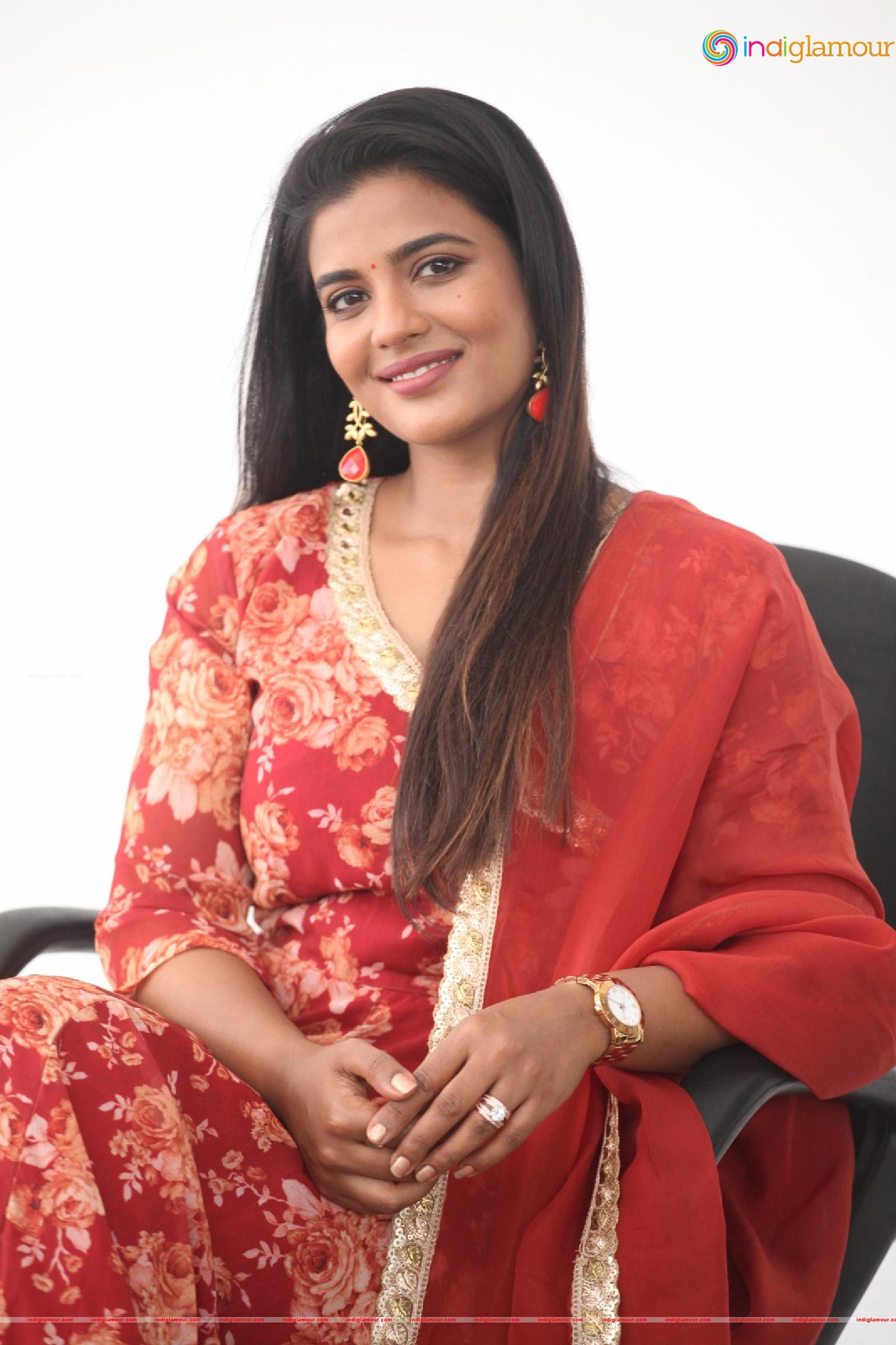 Aishwarya Rajesh Actress hd photo