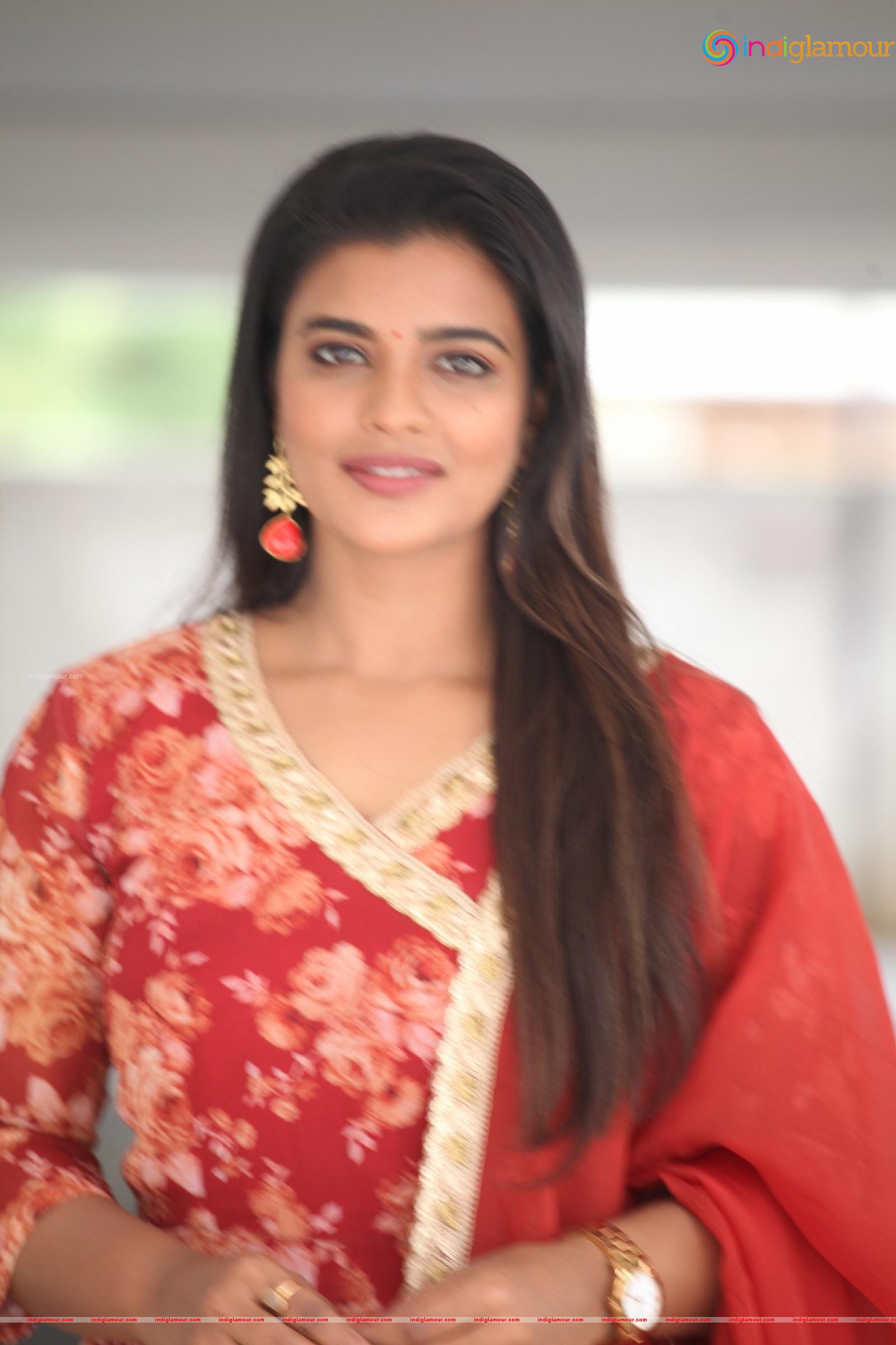 Aishwarya Rajesh Actress hd photo