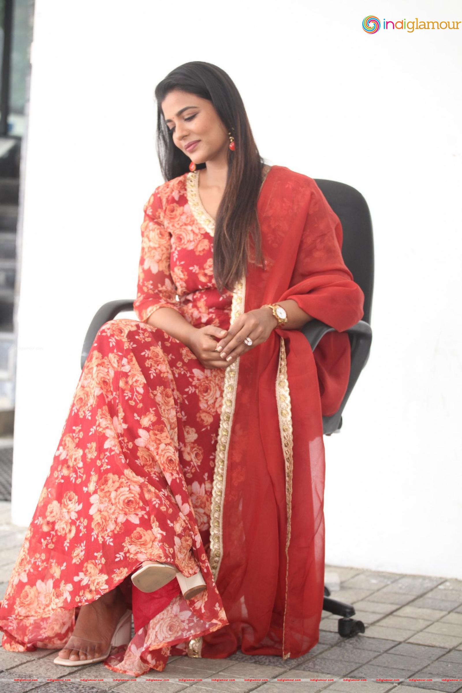 Aishwarya Rajesh Actress hd photo