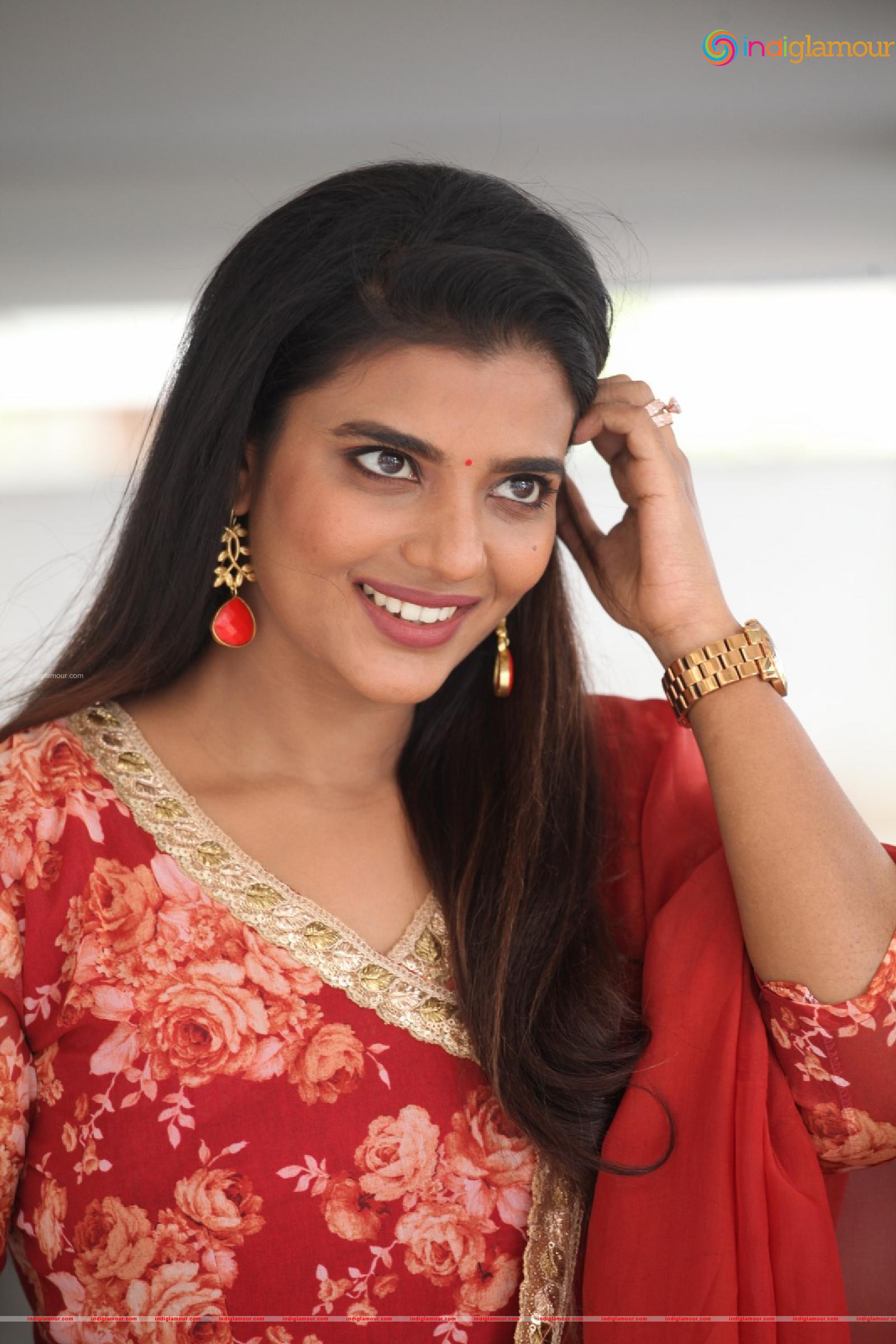 Aishwarya Rajesh Actress hd photo