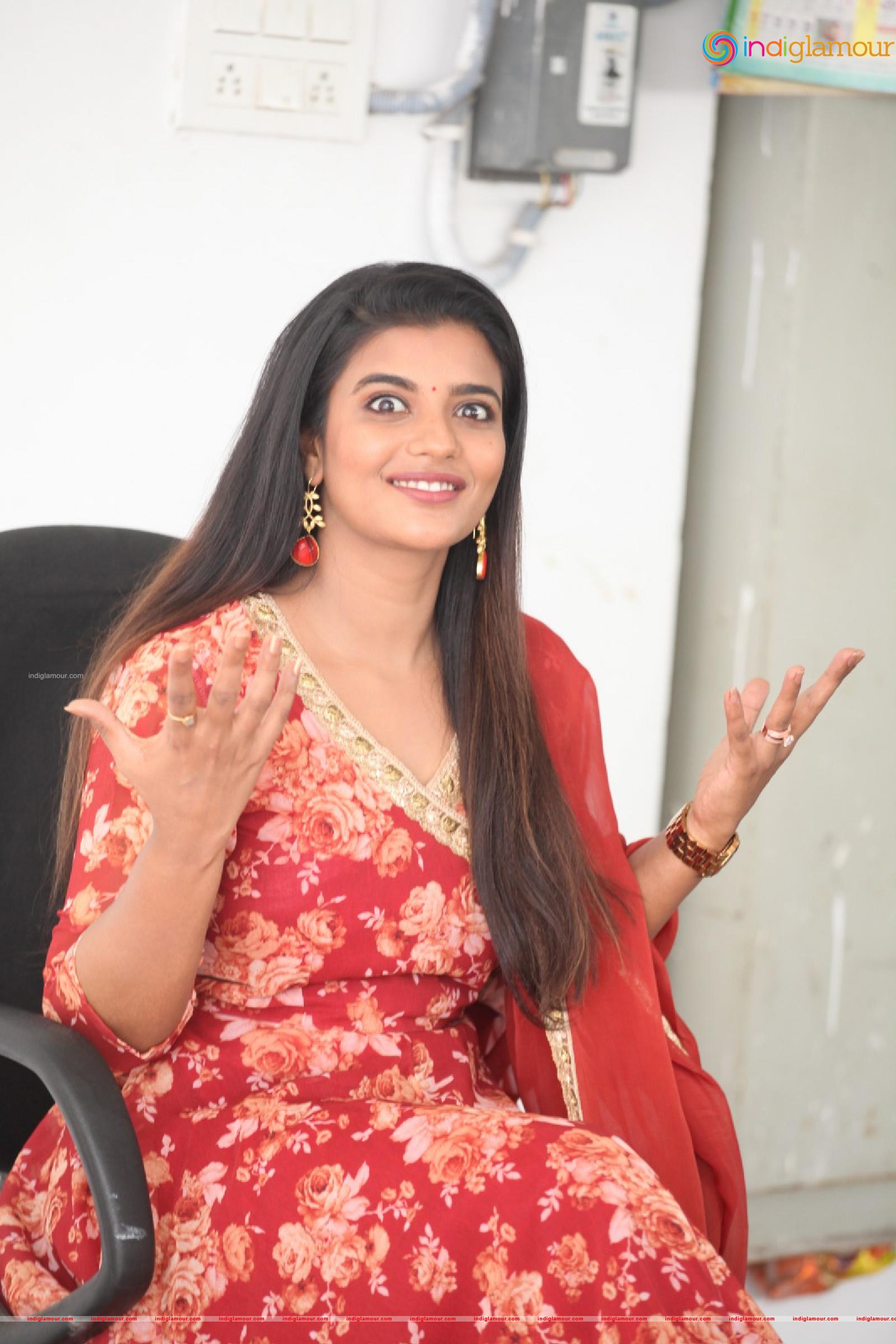 Aishwarya Rajesh Actress hd photo