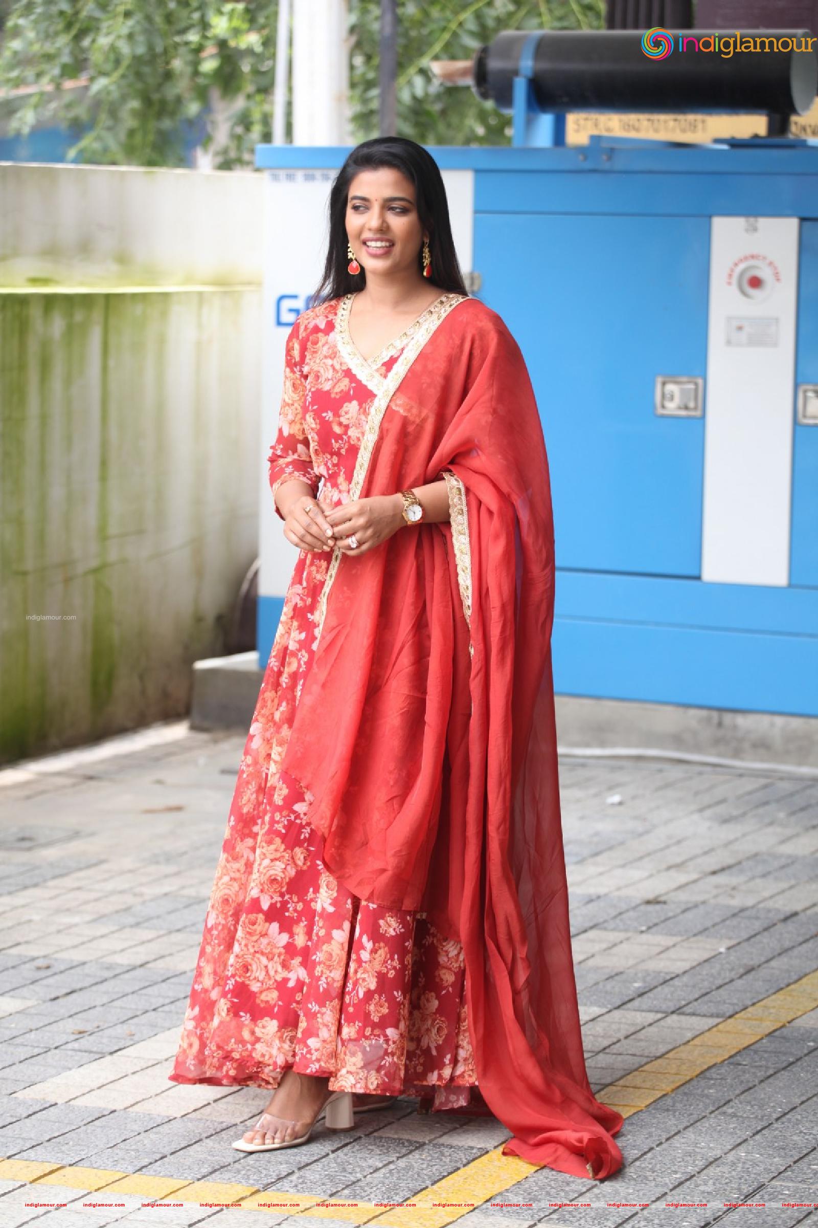 Aishwarya Rajesh Actress hd photo