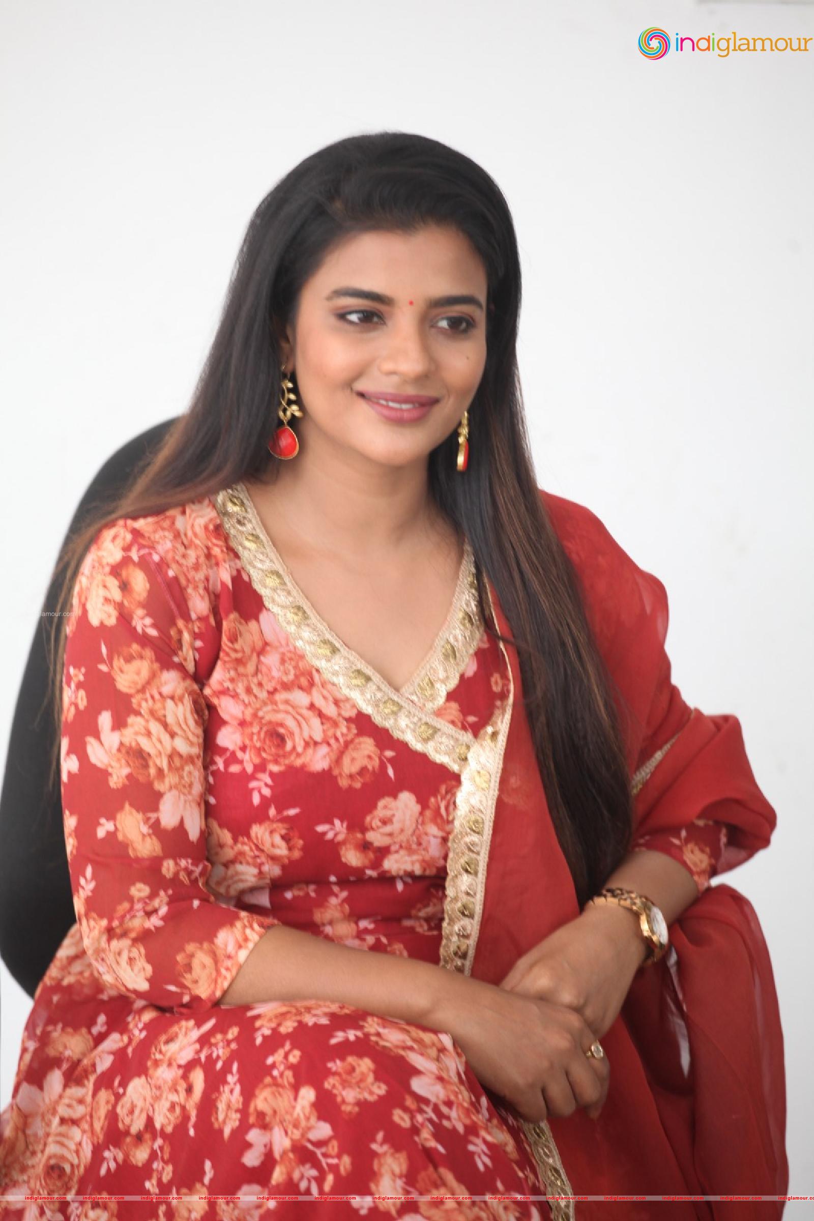 Aishwarya Rajesh Actress hd photo
