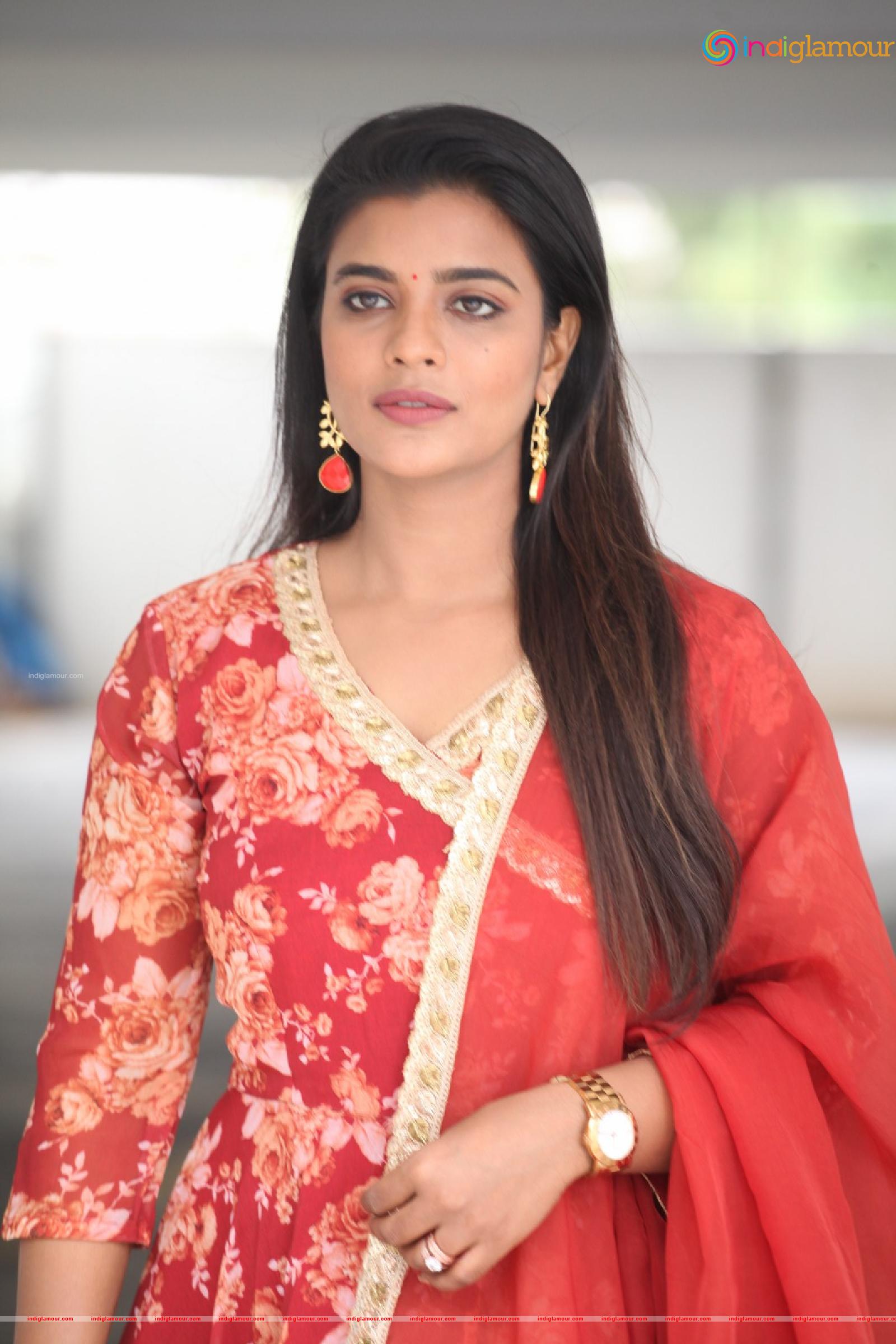 Aishwarya Rajesh Actress hd photo