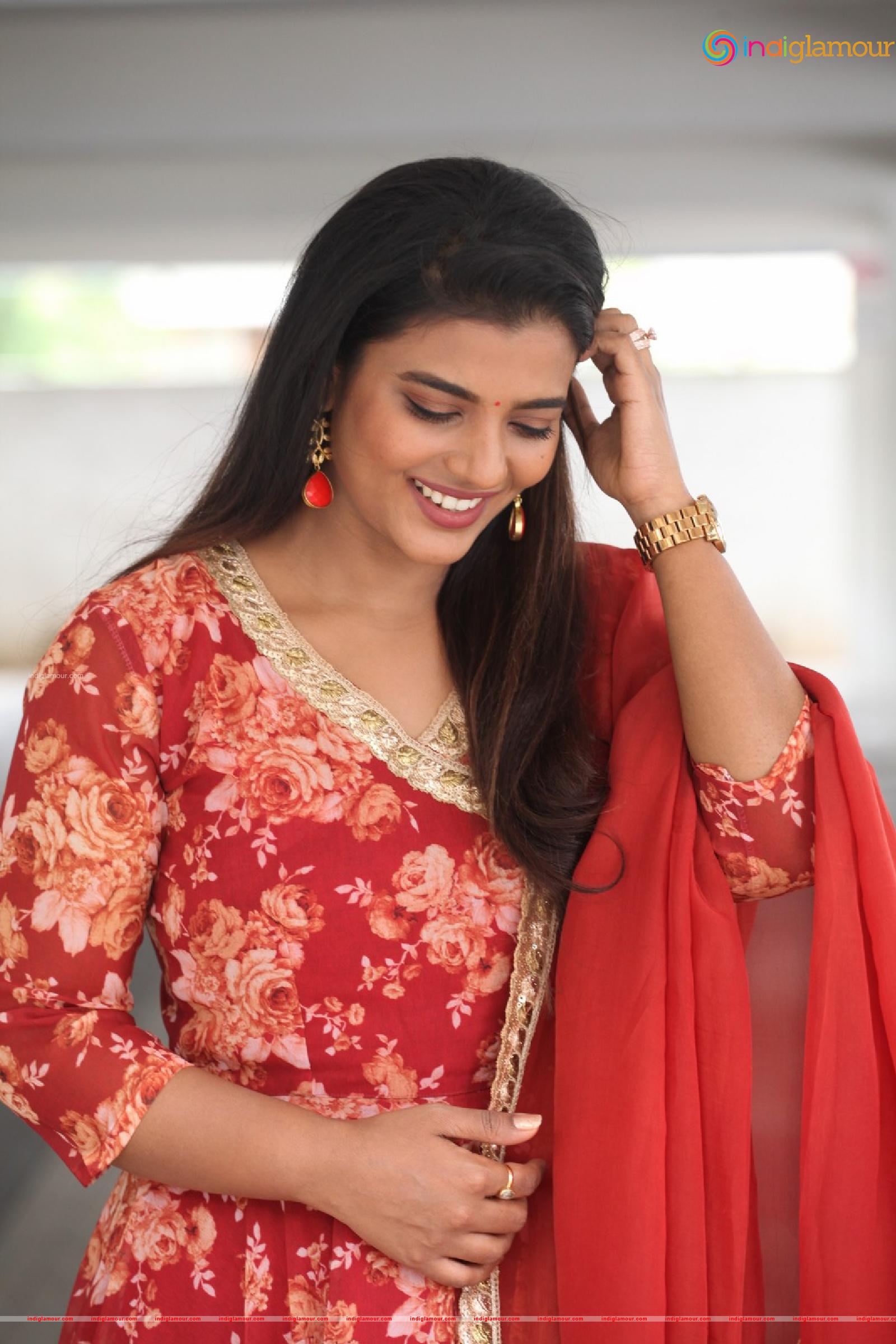 Aishwarya Rajesh Actress hd photo