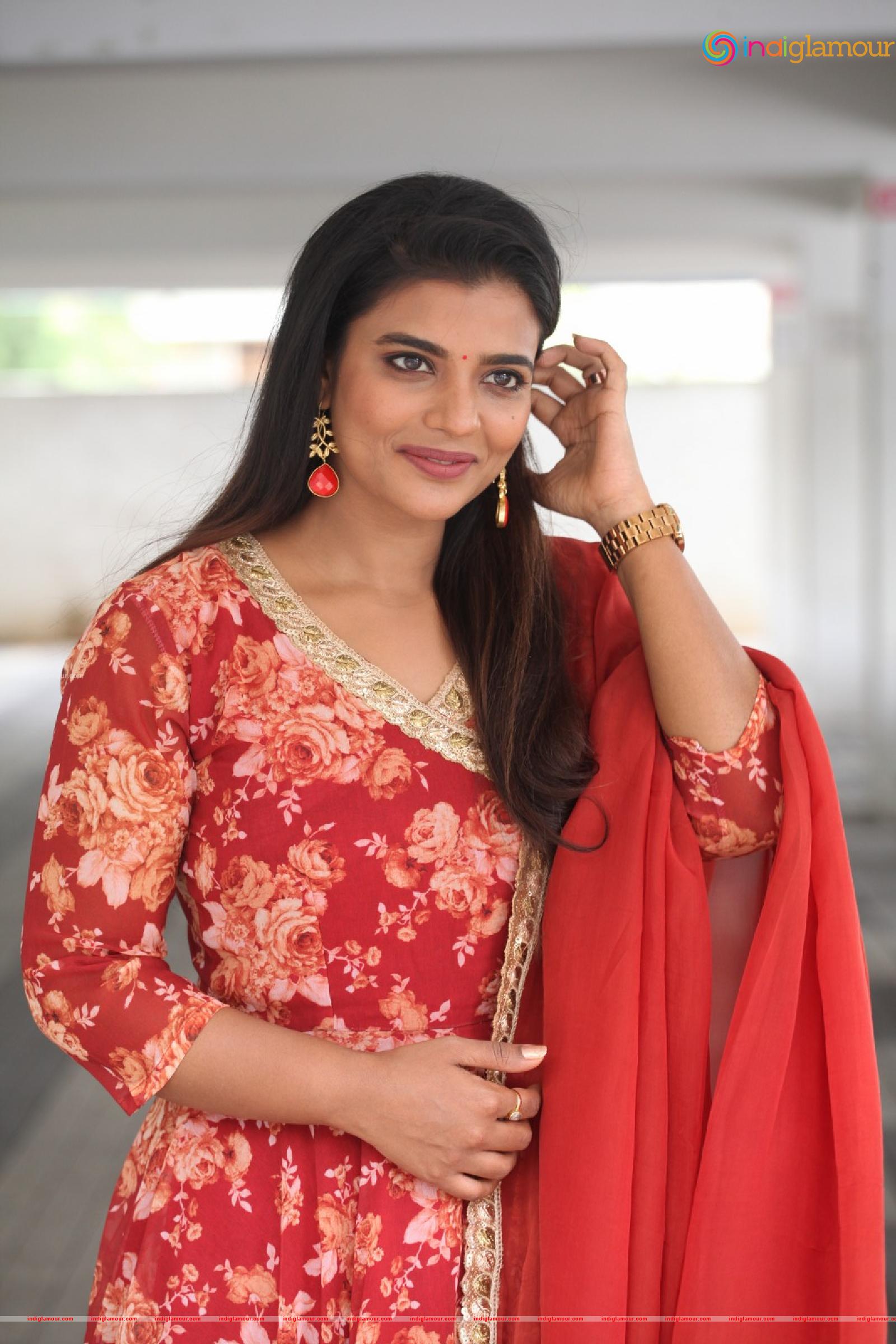 Aishwarya Rajesh Actress hd photo