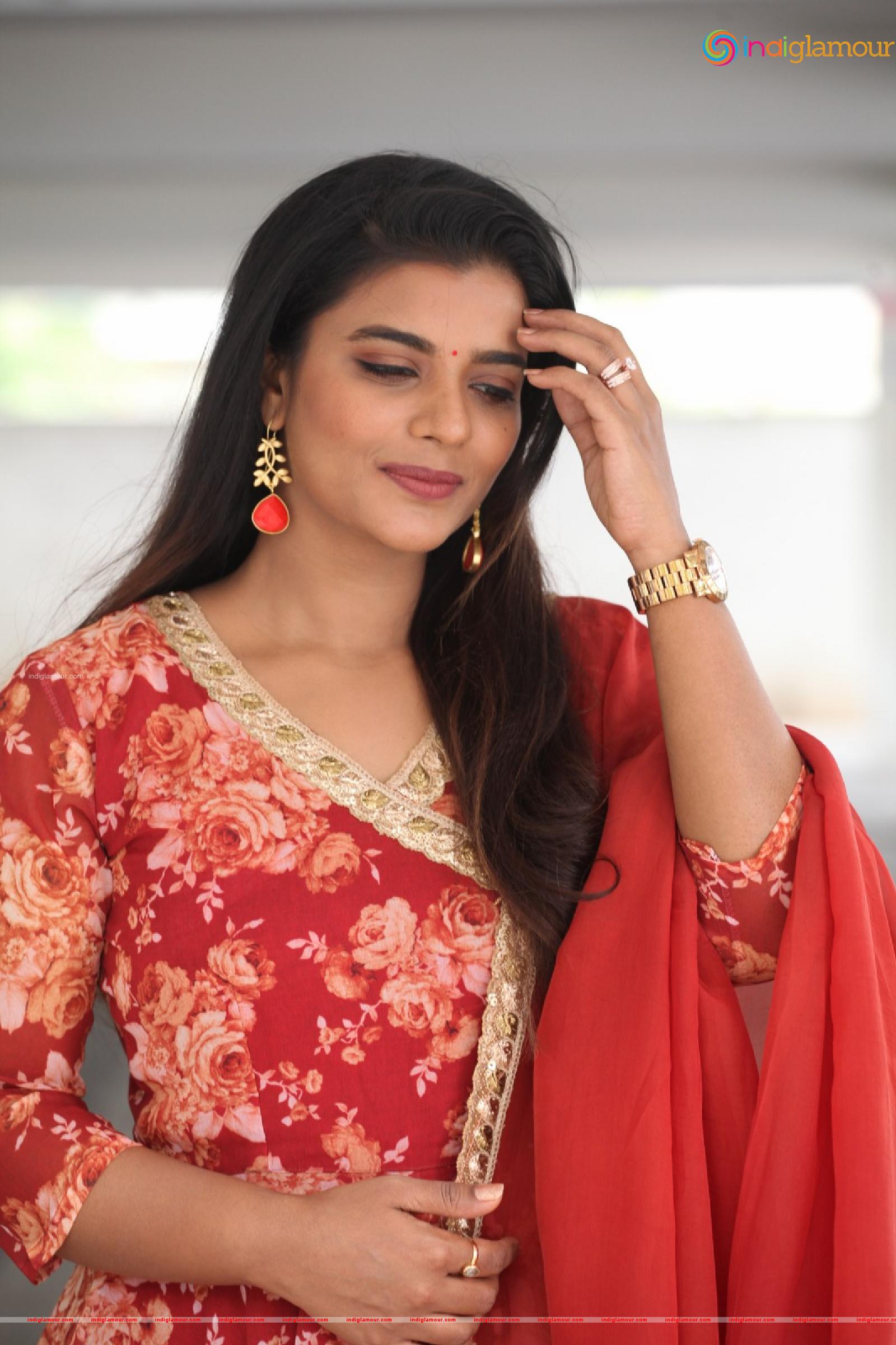Aishwarya Rajesh Actress hd photo