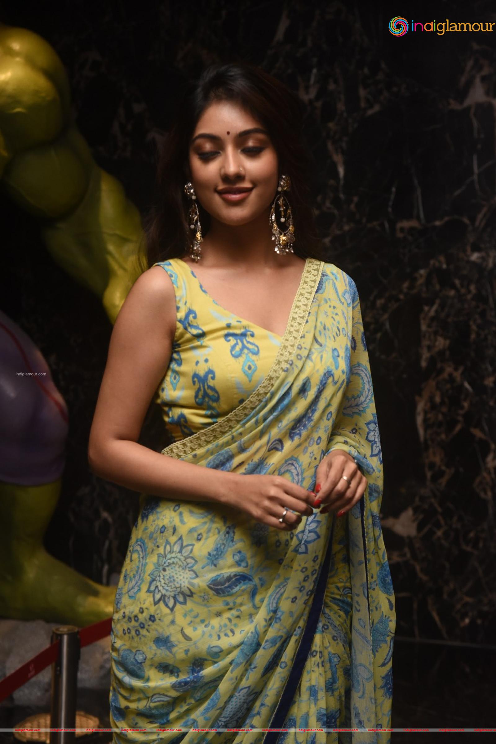 Anu Emmanuel Actress hd photo