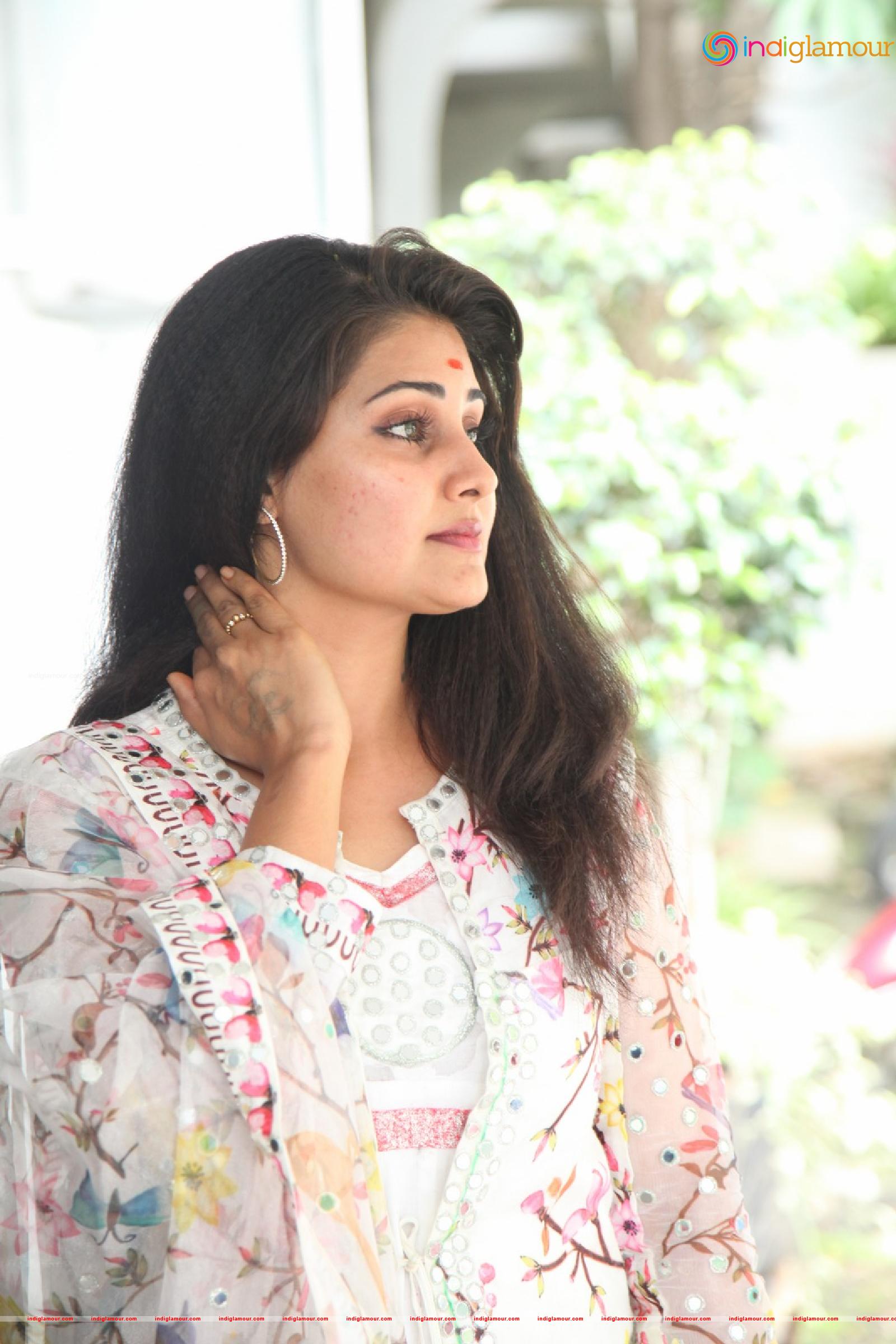 Manochitra Actress hd photo