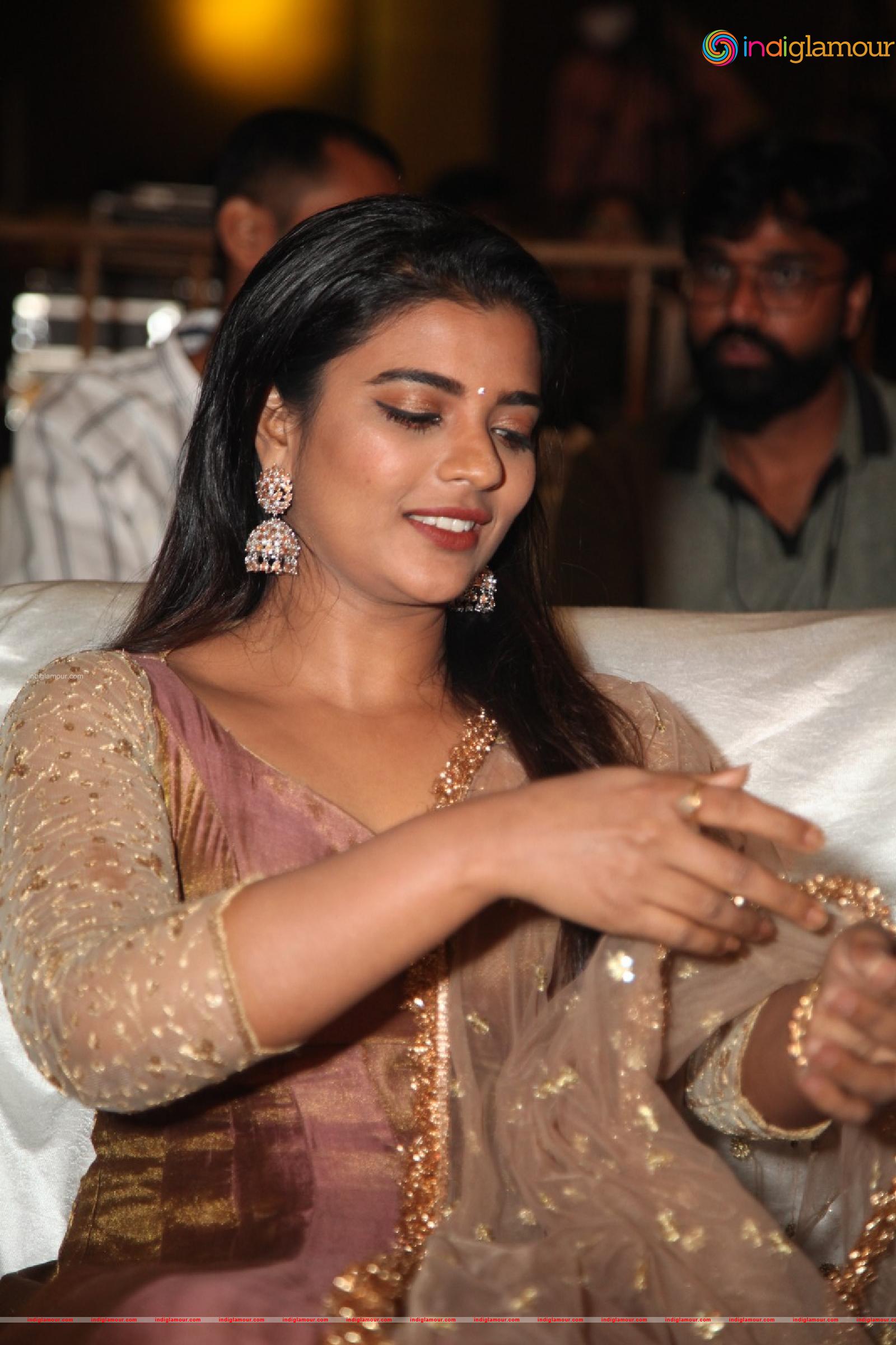 Aishwarya Rajesh Actress hd photo
