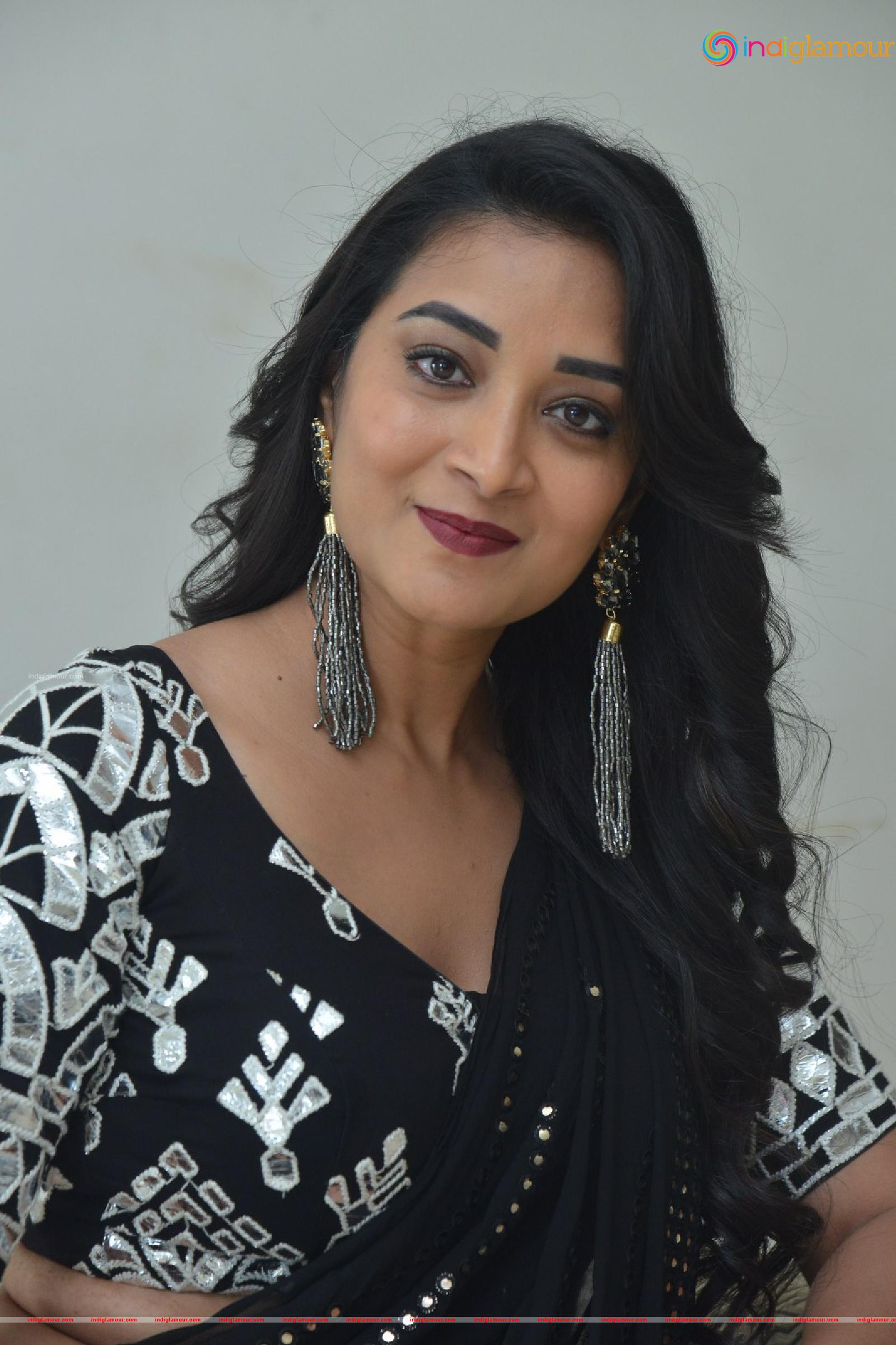 Bhanu Sree Actress hd photo