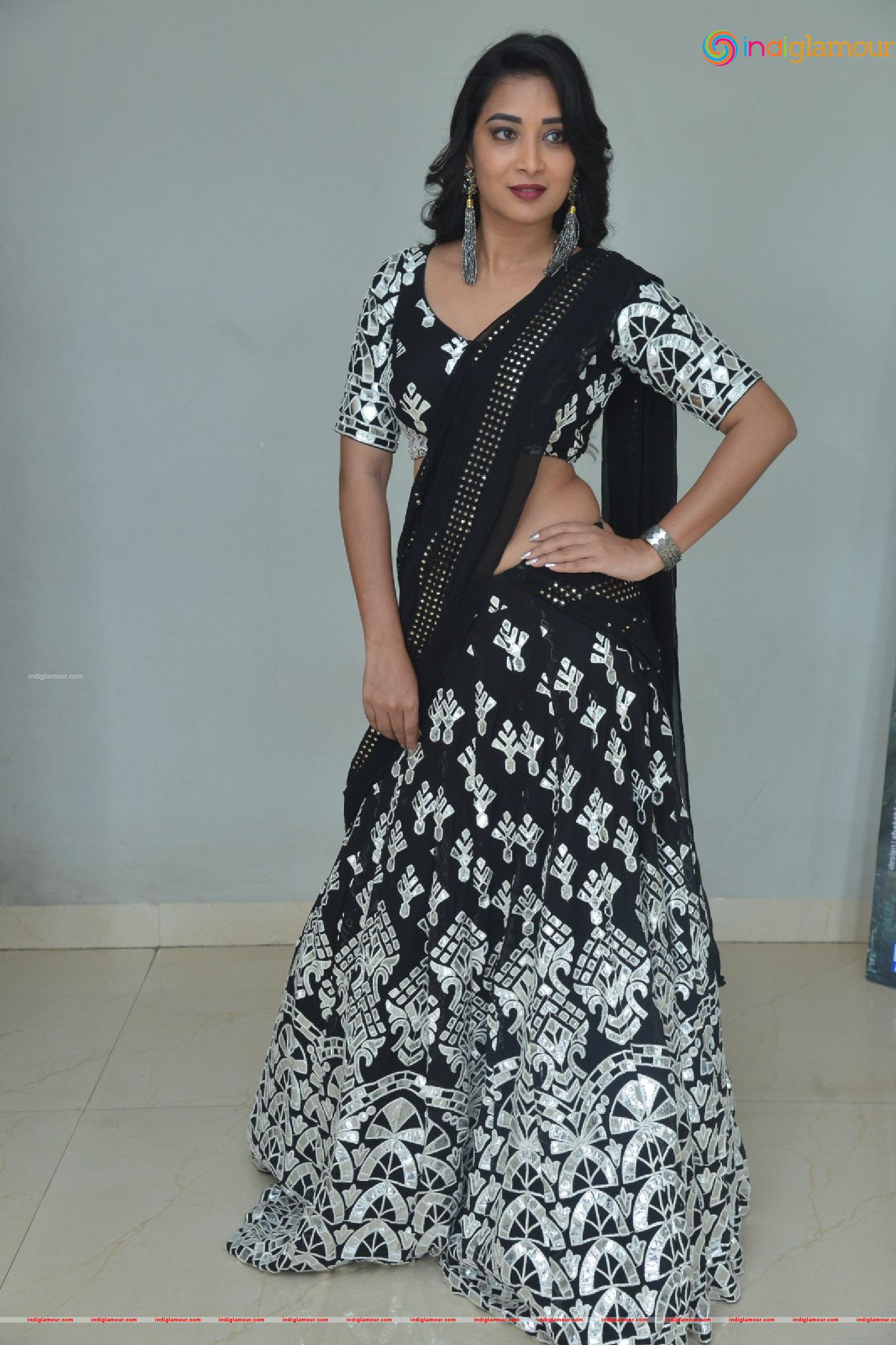 Bhanu Sree Actress hd photo