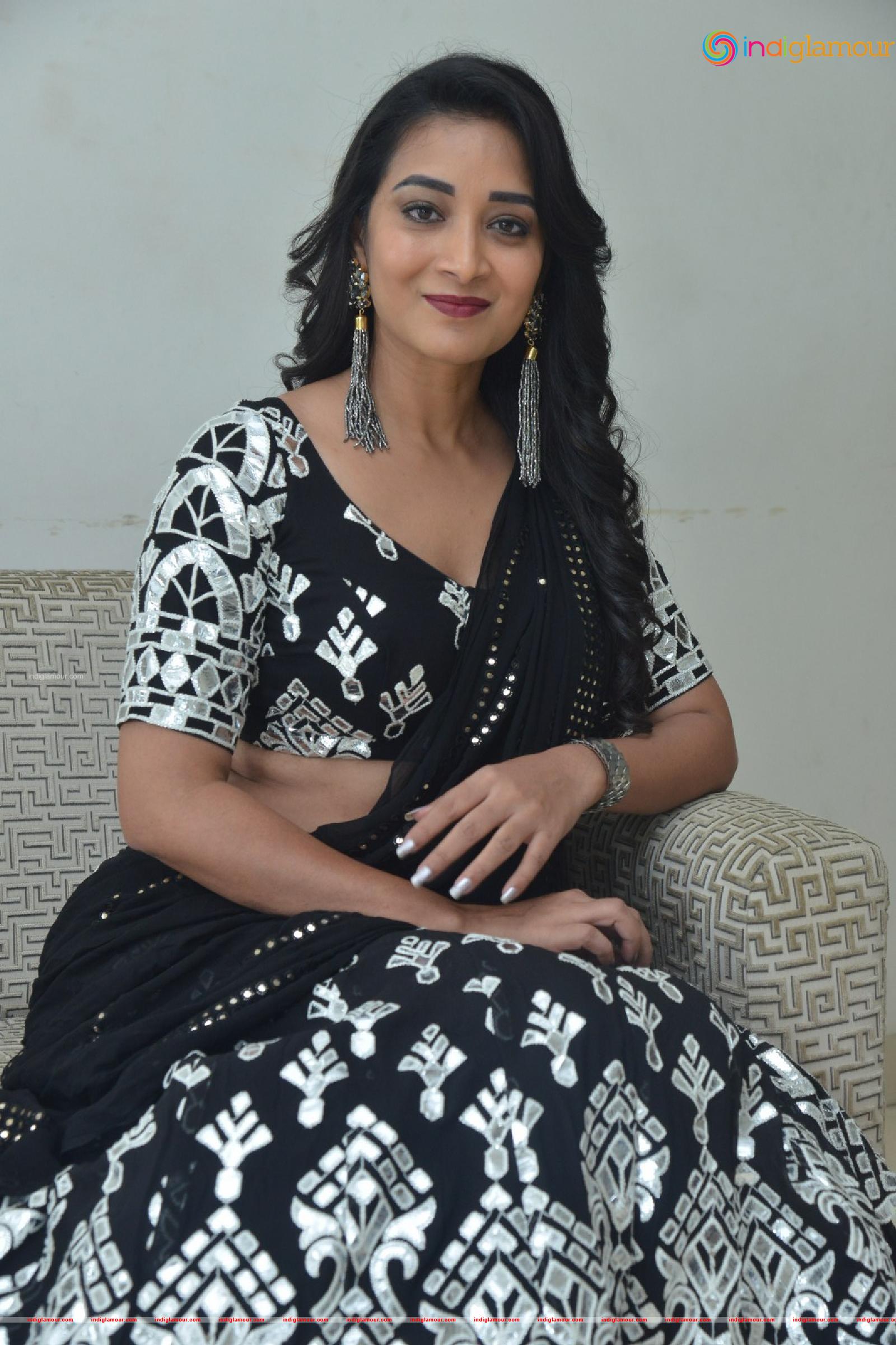 Bhanu Sree Actress hd photo