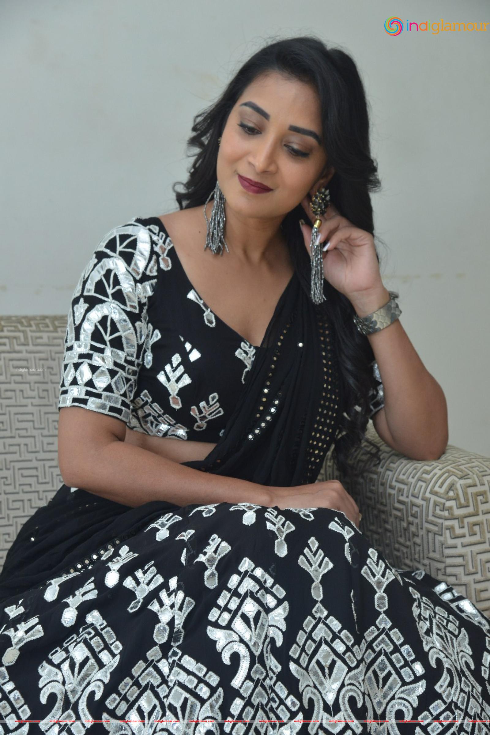Bhanu Sree Actress hd photo