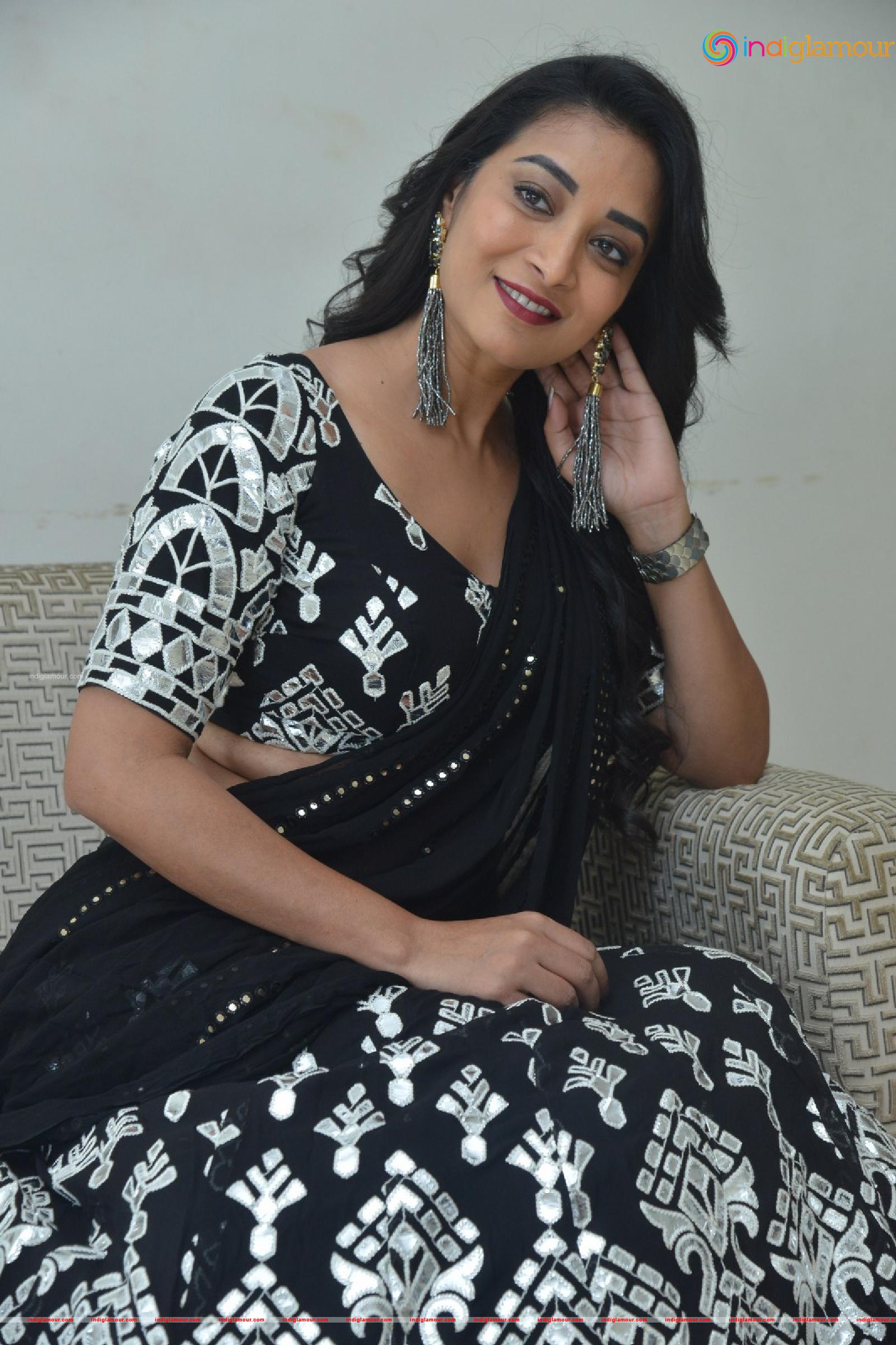 Bhanu Sree Actress hd photo