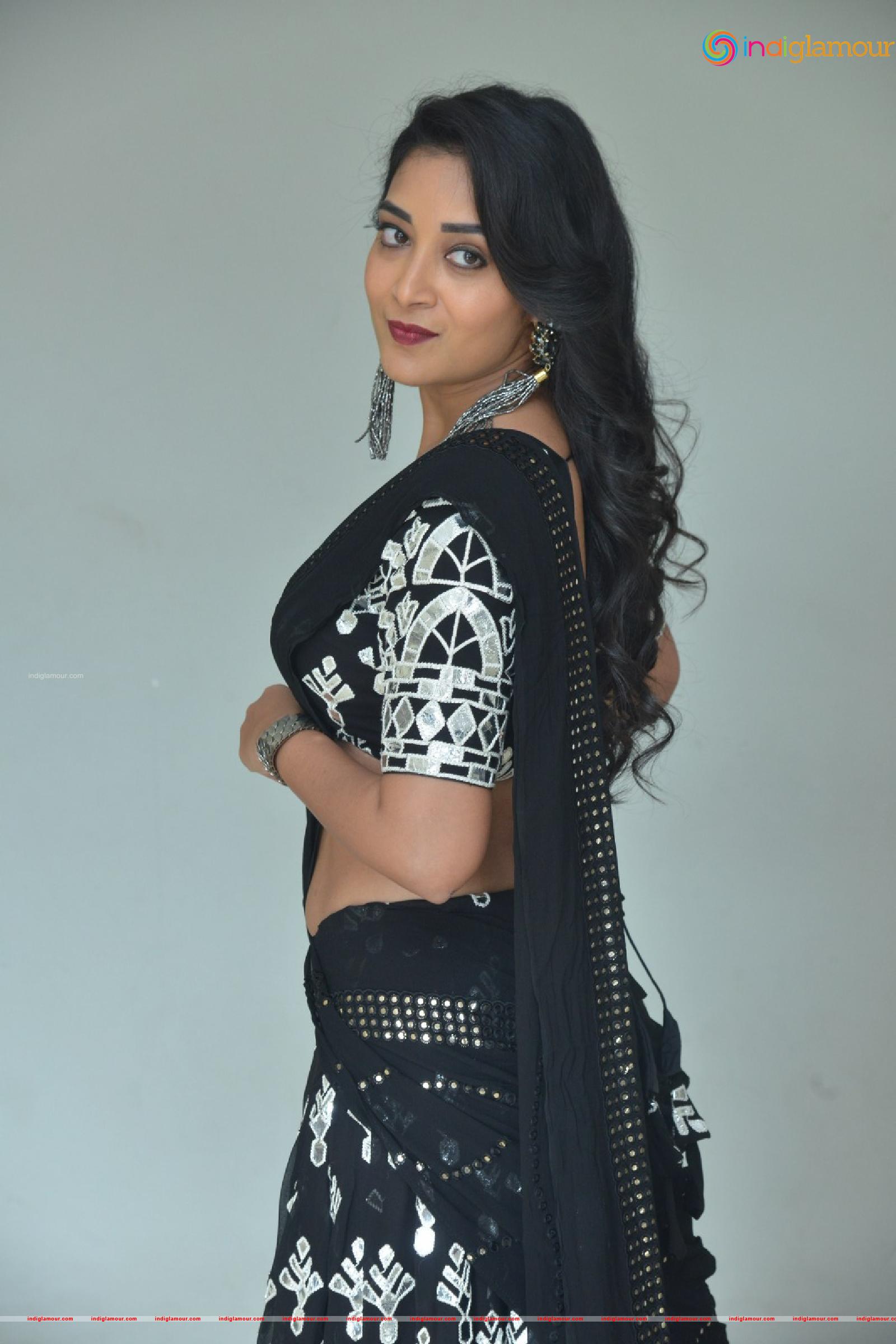 Bhanu Sree Actress hd photo