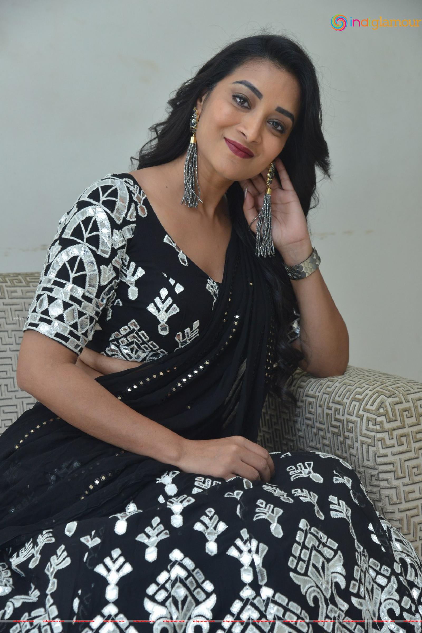 Bhanu Sree Actress hd photo