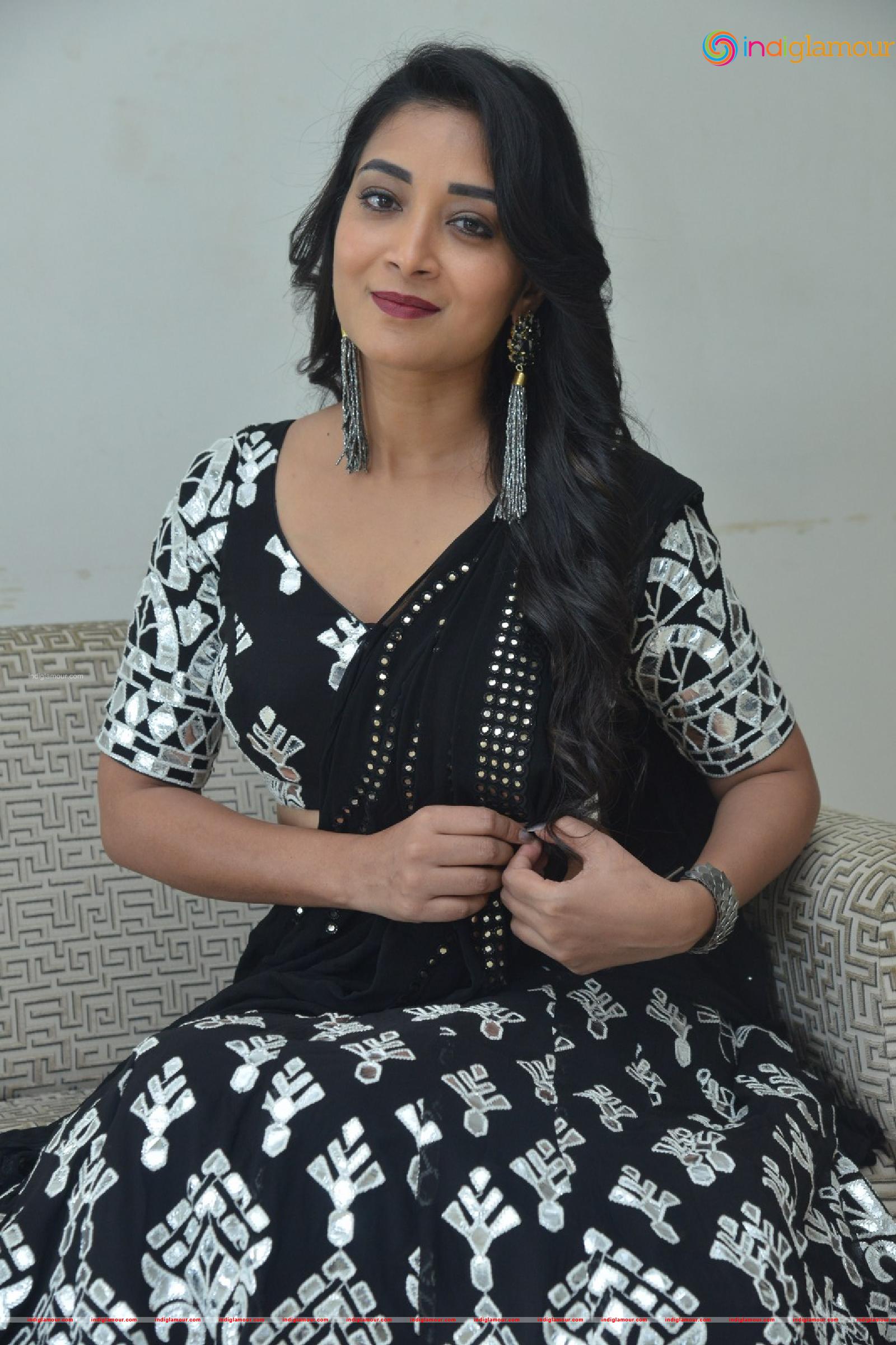 Bhanu Sree Actress hd photo