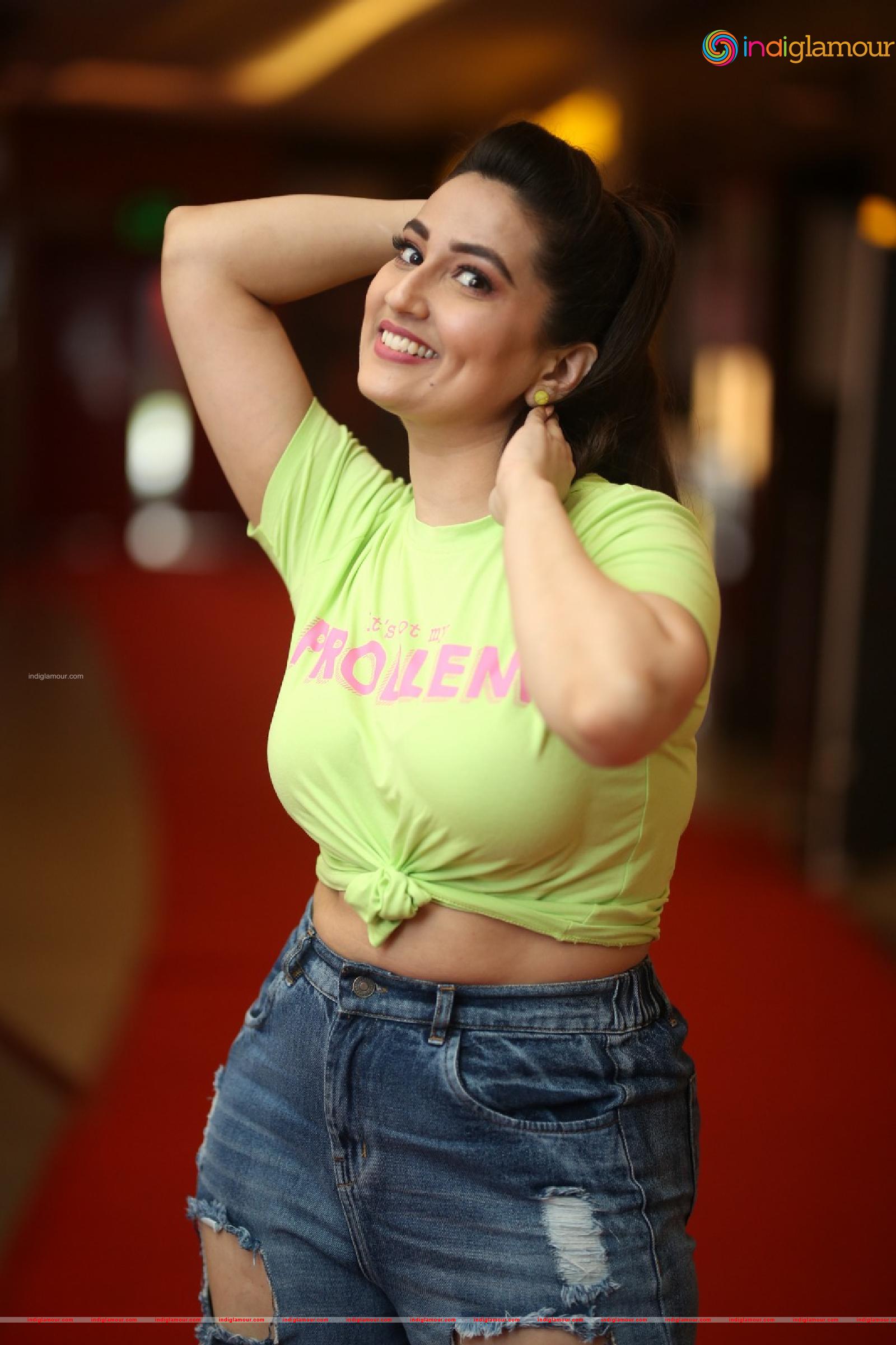 Manjusha Actress hd photo